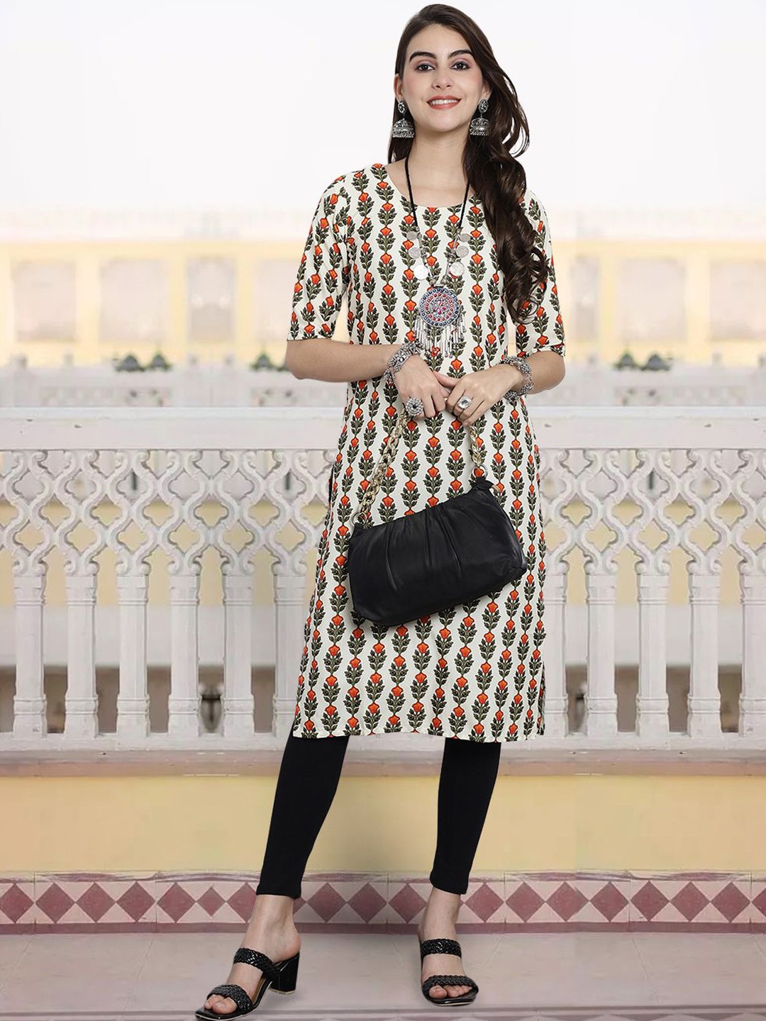 

7Threads Women Ethnic Motifs Printed Sequinned Floral Crepe Kurta, Multi