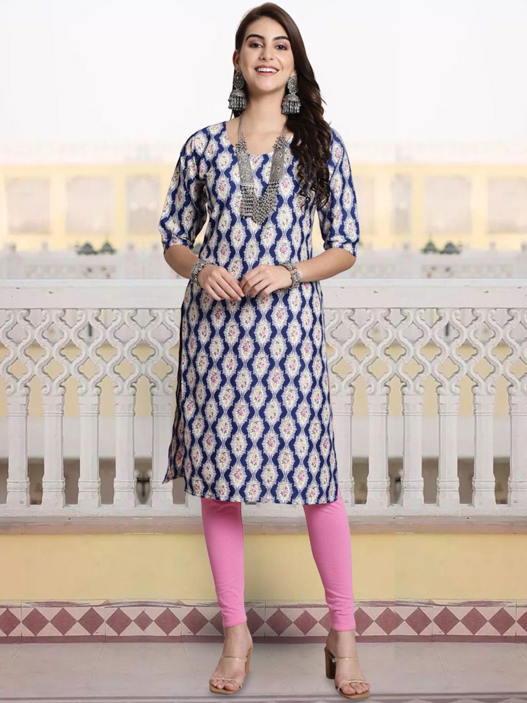 

7Threads Women Ethnic Motifs Printed Sequinned Floral Crepe Kurta, Multi