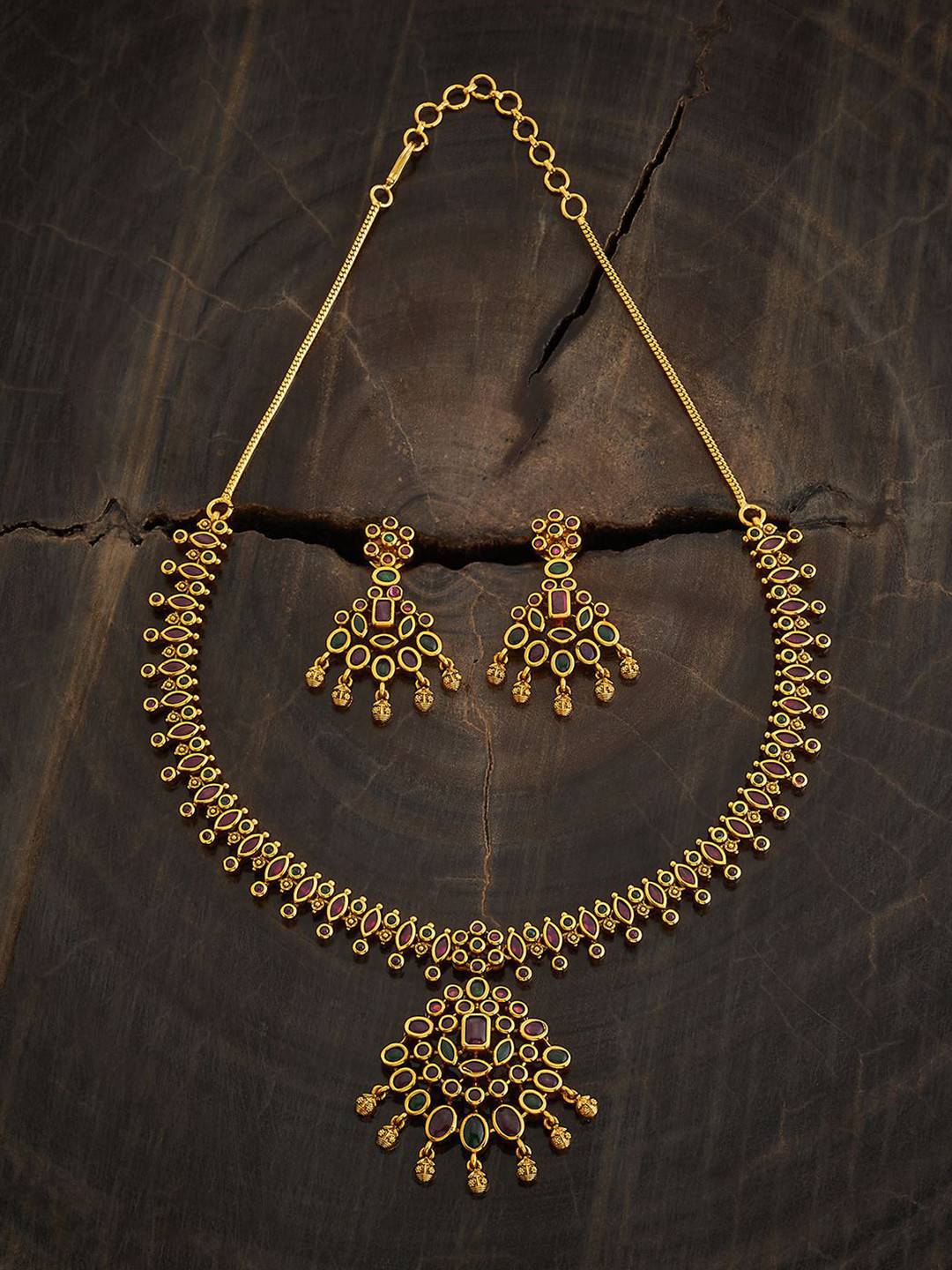 

Kushal's Fashion Gold-Plated Stones Studded Jewellery Set