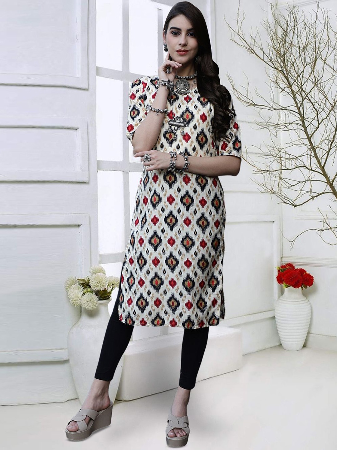

7Threads Women Geometric Yoke Design Thread Work Floral Crepe Kurta, Multi