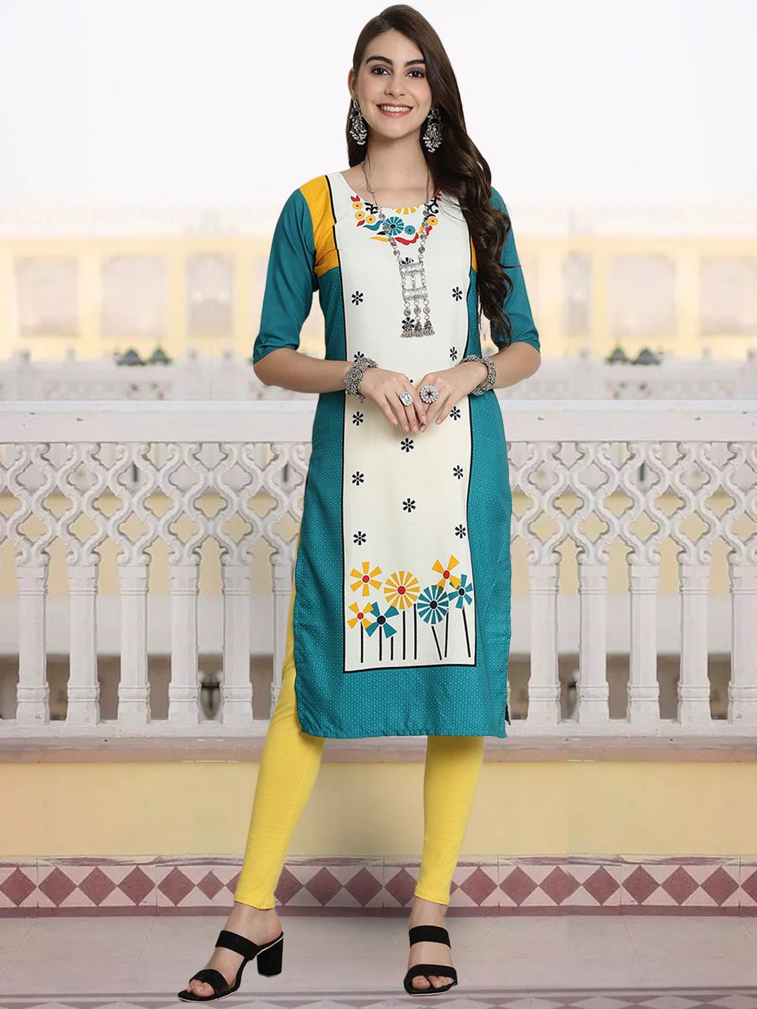 

7Threads Women Printed Sequinned Floral Crepe Kurta, Multi