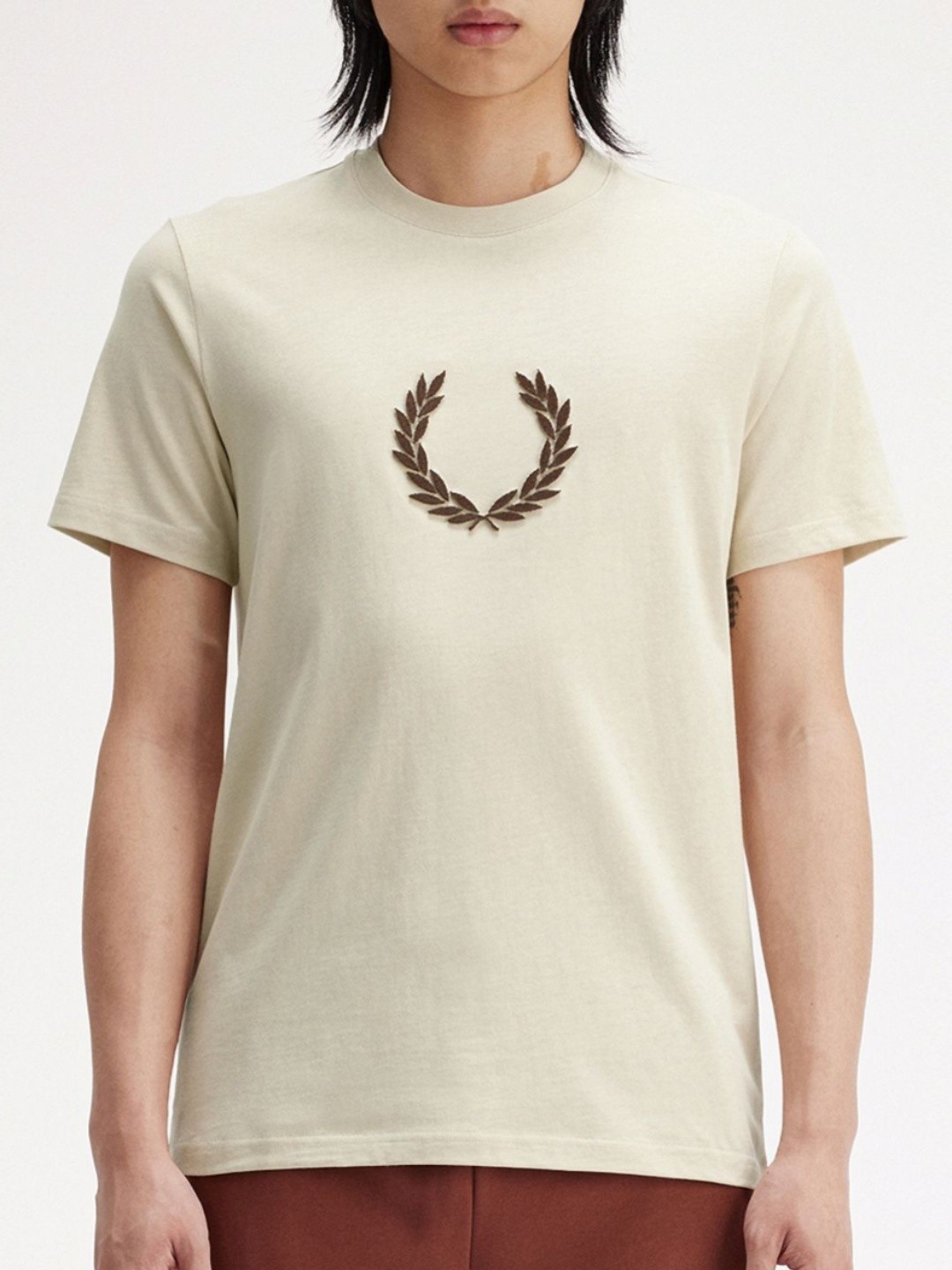 

Fred Perry Men V-Neck Tropical Pockets T-shirt, Beige