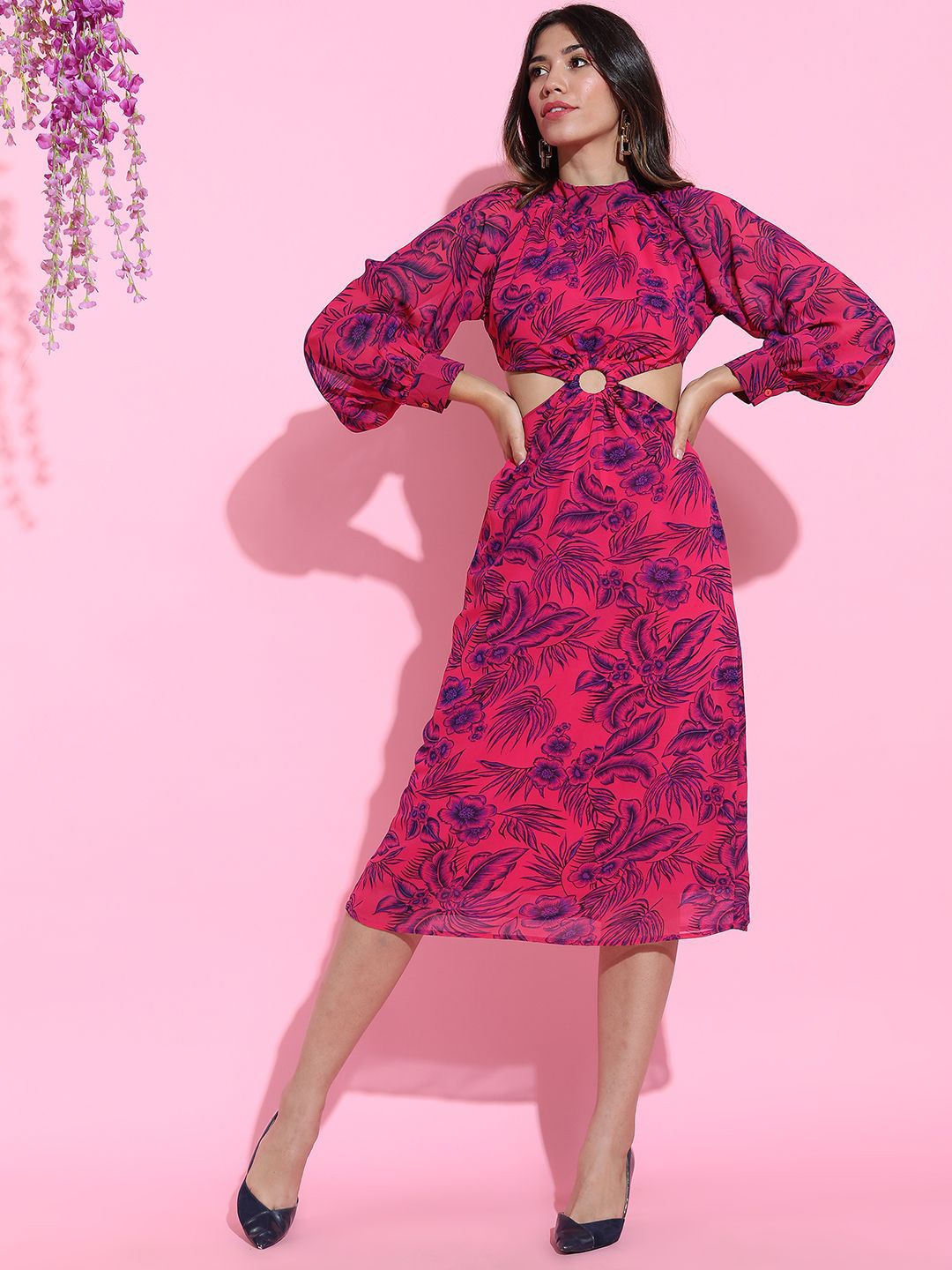 

Tokyo Talkies Women Printed Fit & Flare Midi Dress, Pink