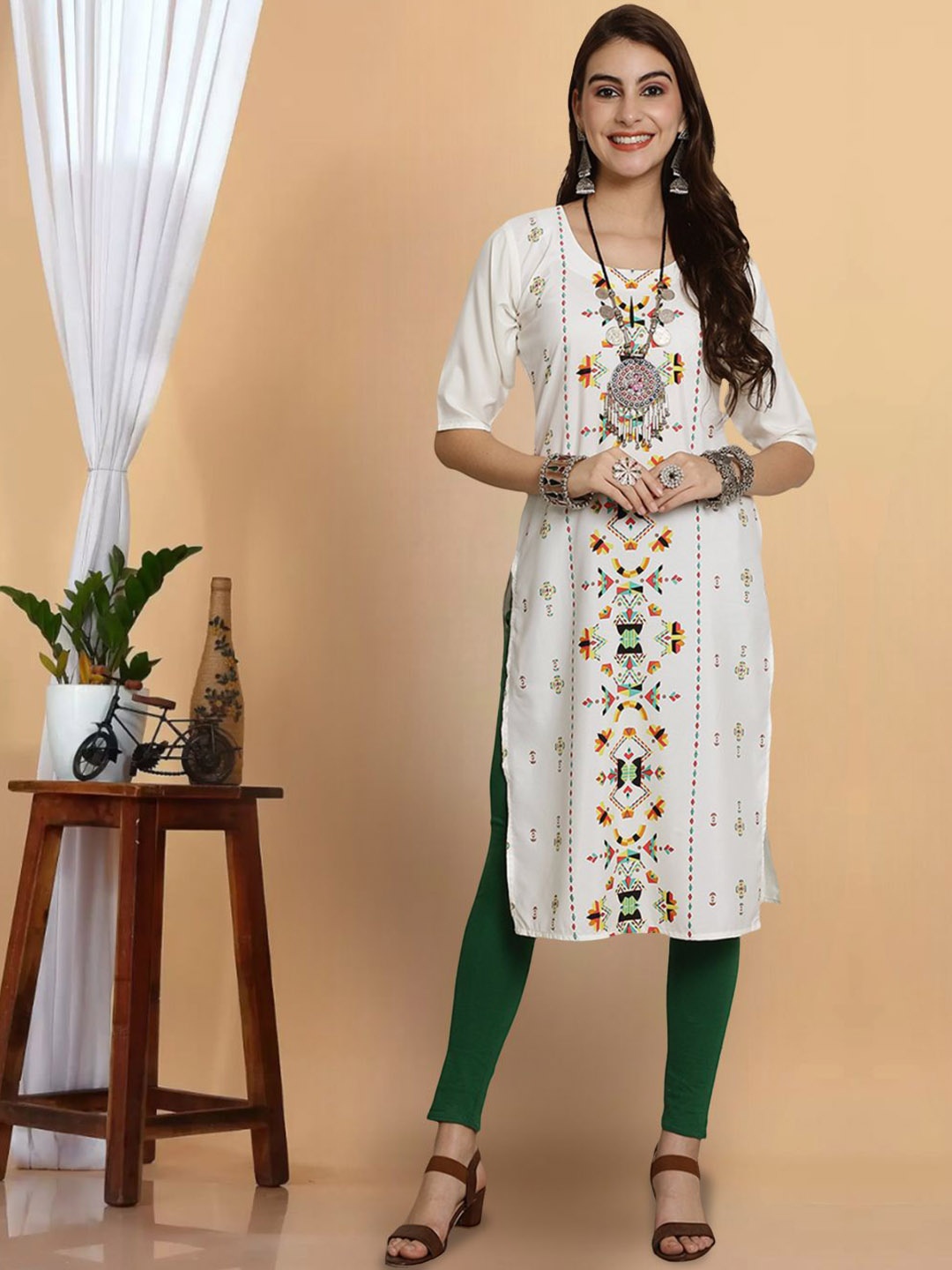 

7Threads Women Thread Work Floral Crepe Kurta, Multi