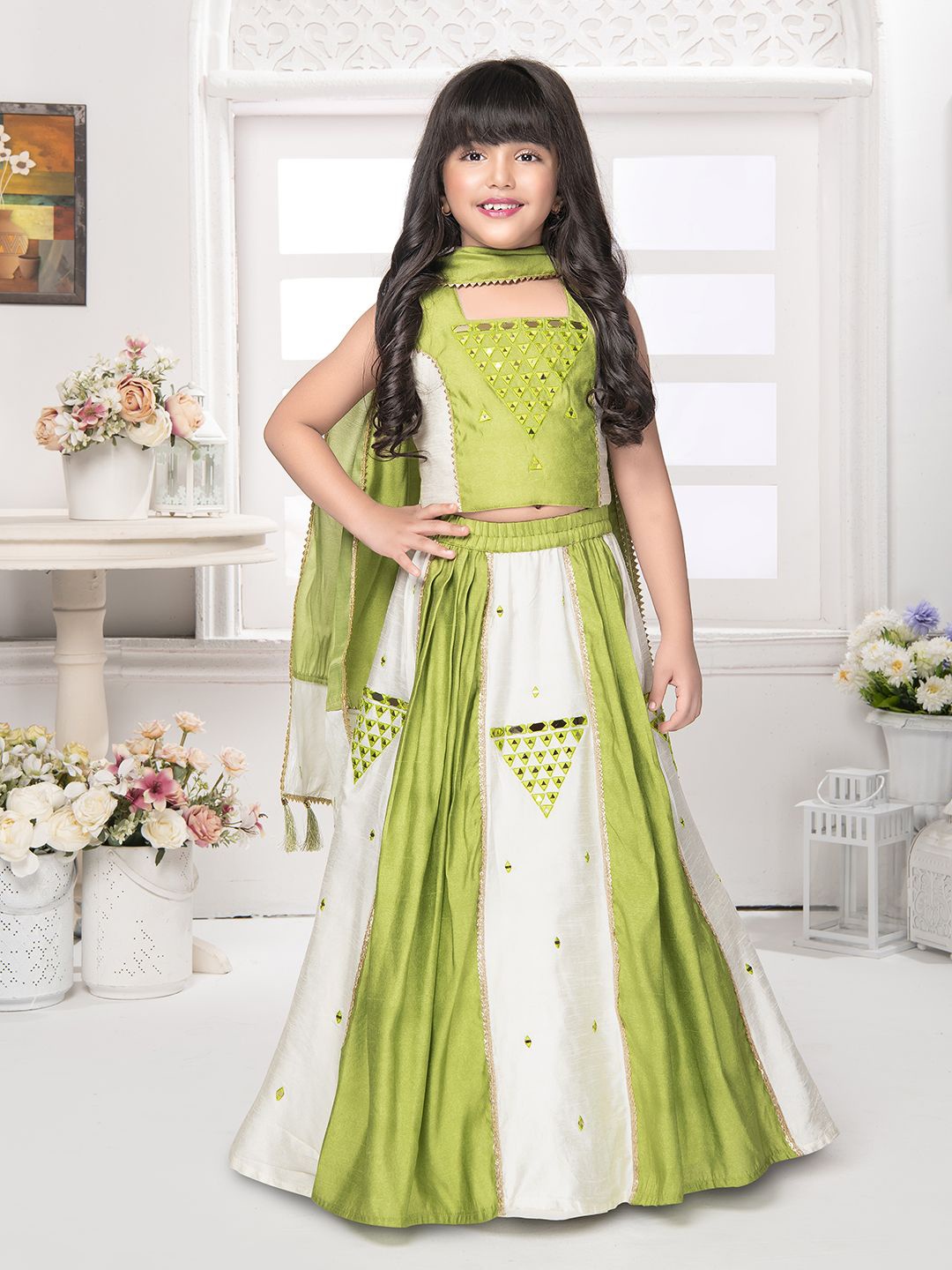 

Tiny Kingdom Girls Embroidered Ready to Wear Lehenga & Blouse With Dupatta, Green