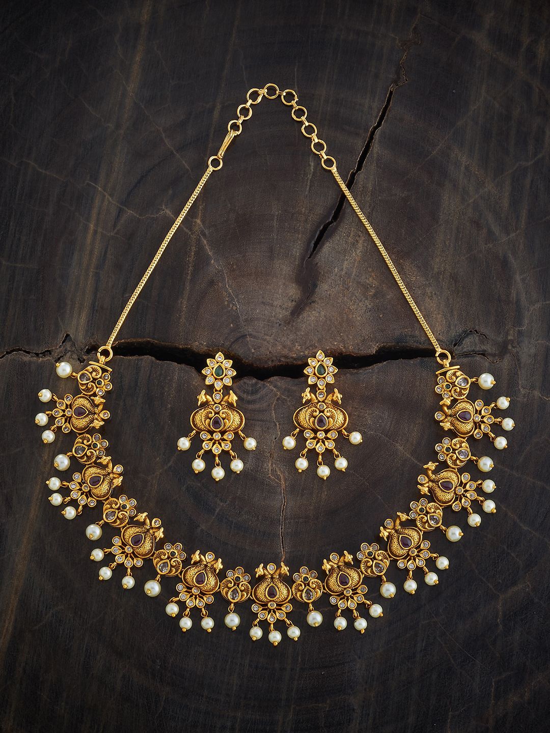 

Kushal's Fashion Gold-Plated Stones Studded & Beaded Jewellery Set