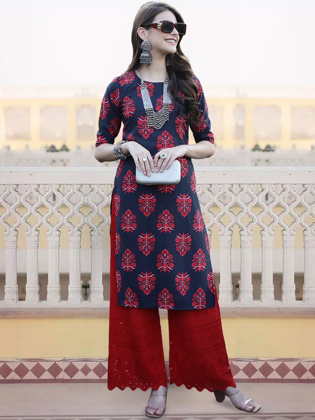 

7Threads Women Ethnic Motifs Printed Sequinned Floral Crepe Kurta, Multi