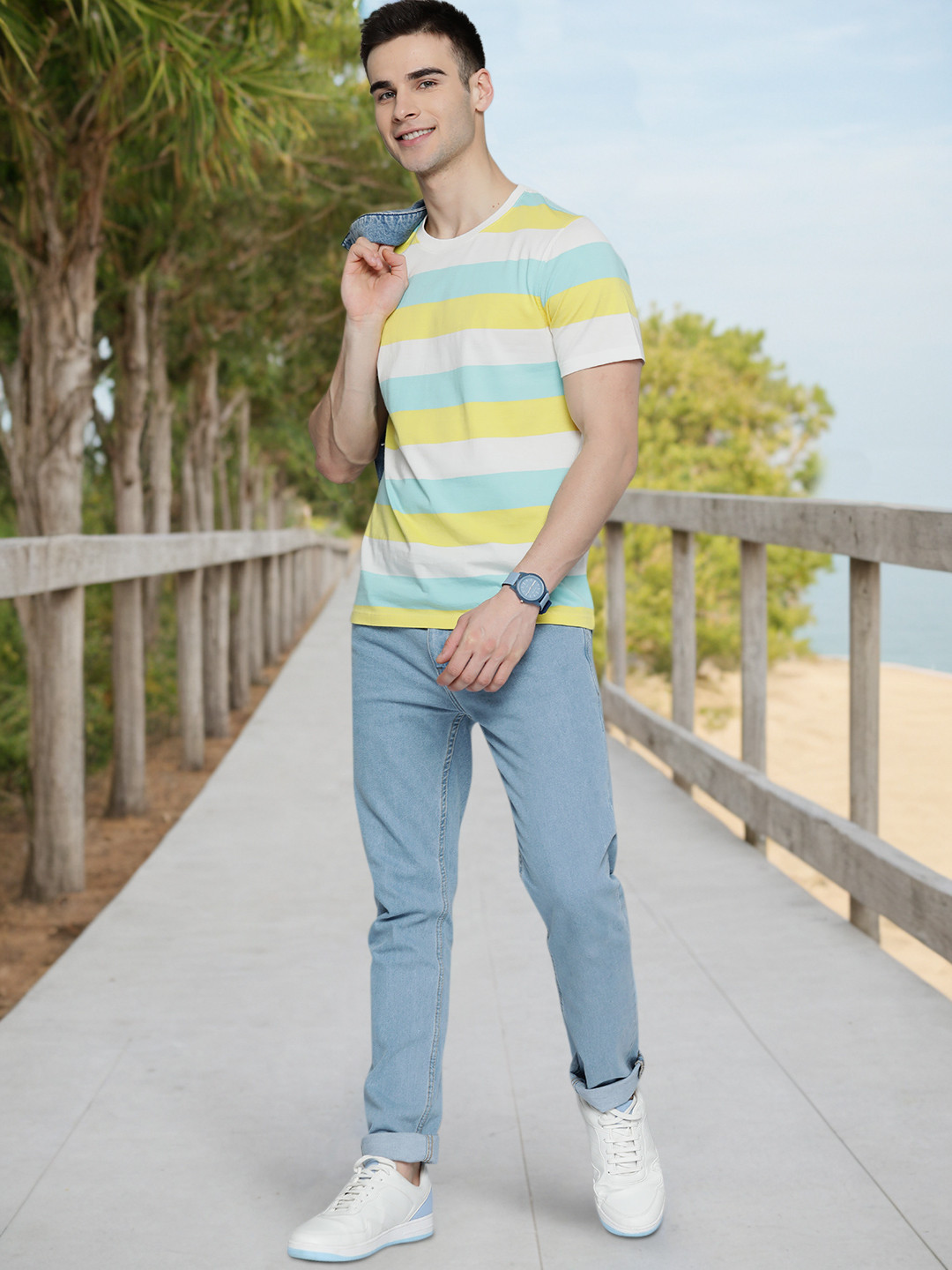 

Mast & Harbour Men White & Blue Striped Cotton Round Neck T-shirt