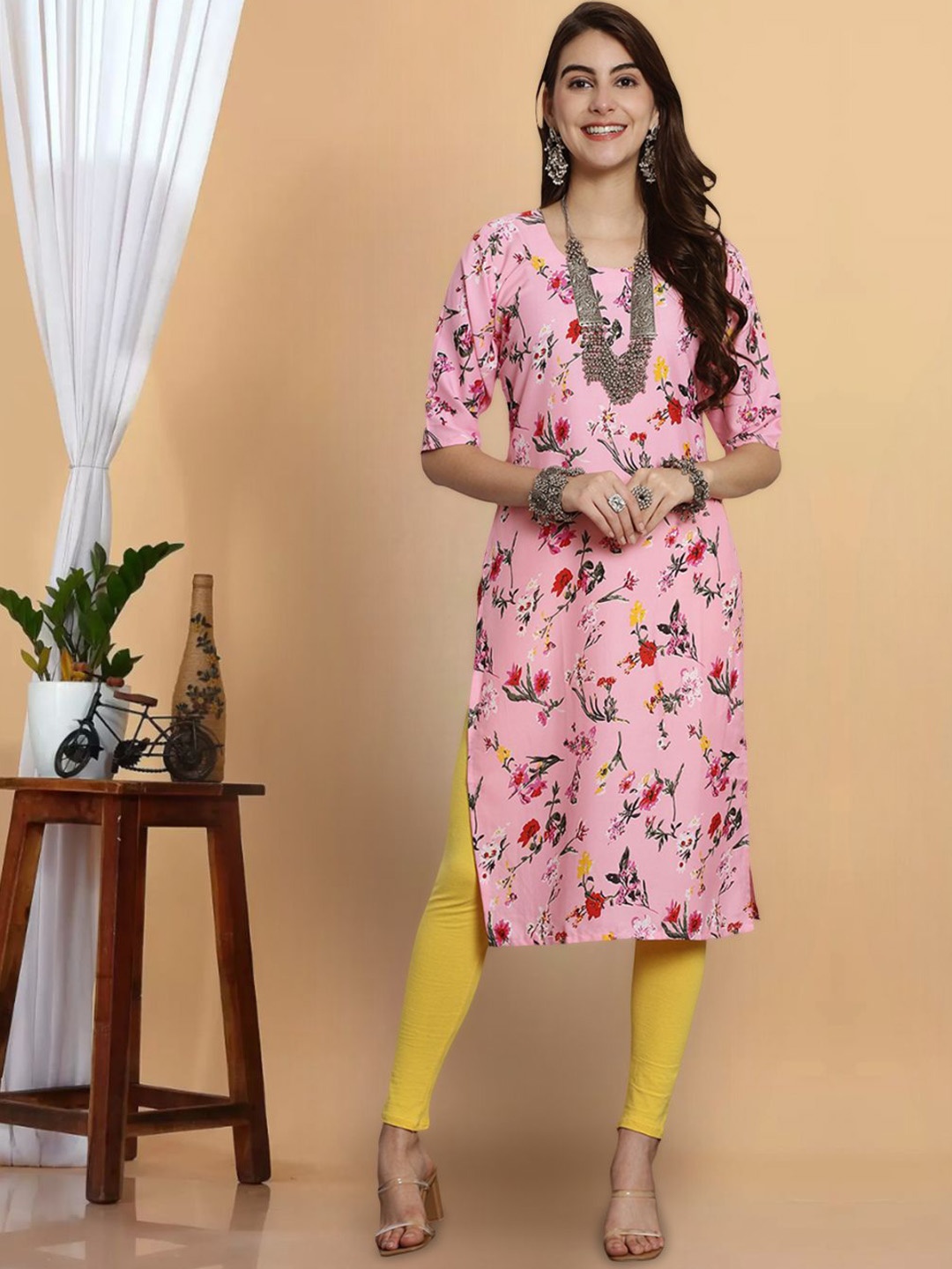 

7Threads Women Floral Printed Thread Work Floral Crepe Kurta, Multi