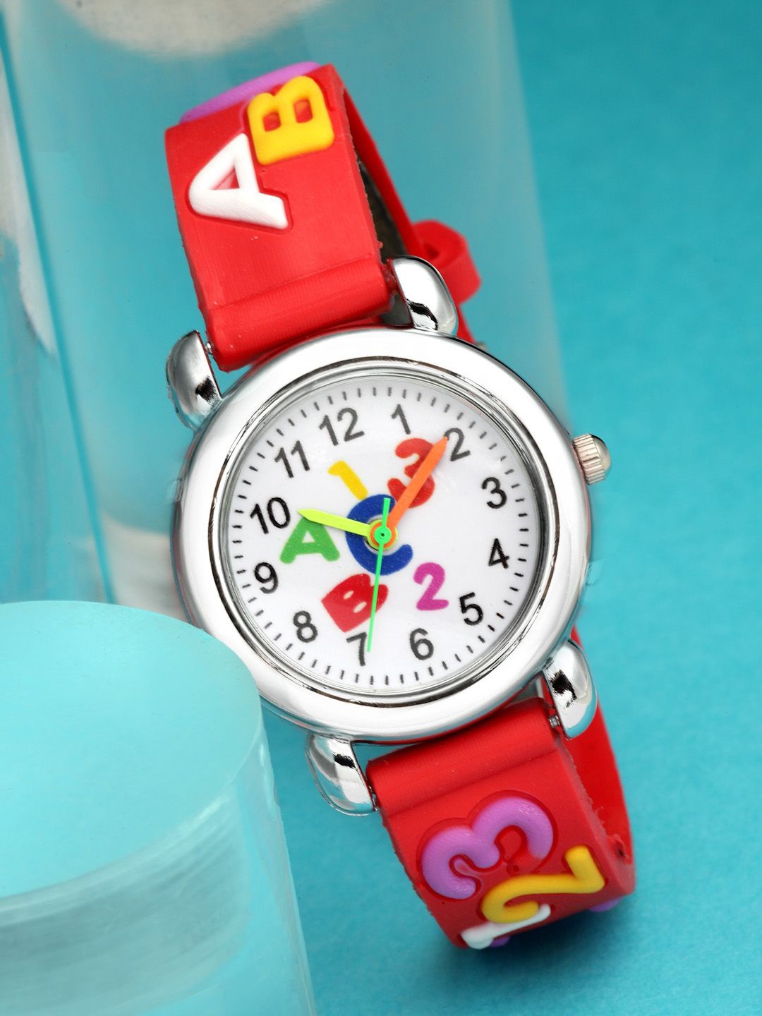

Stoln Girls Red Round Dial Analog Watch 18744-1-I-20010315