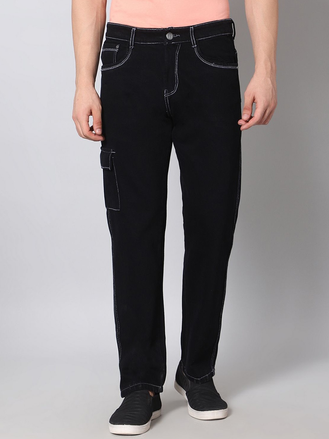 

Hence Men Solid Loose Fit Trousers, Black