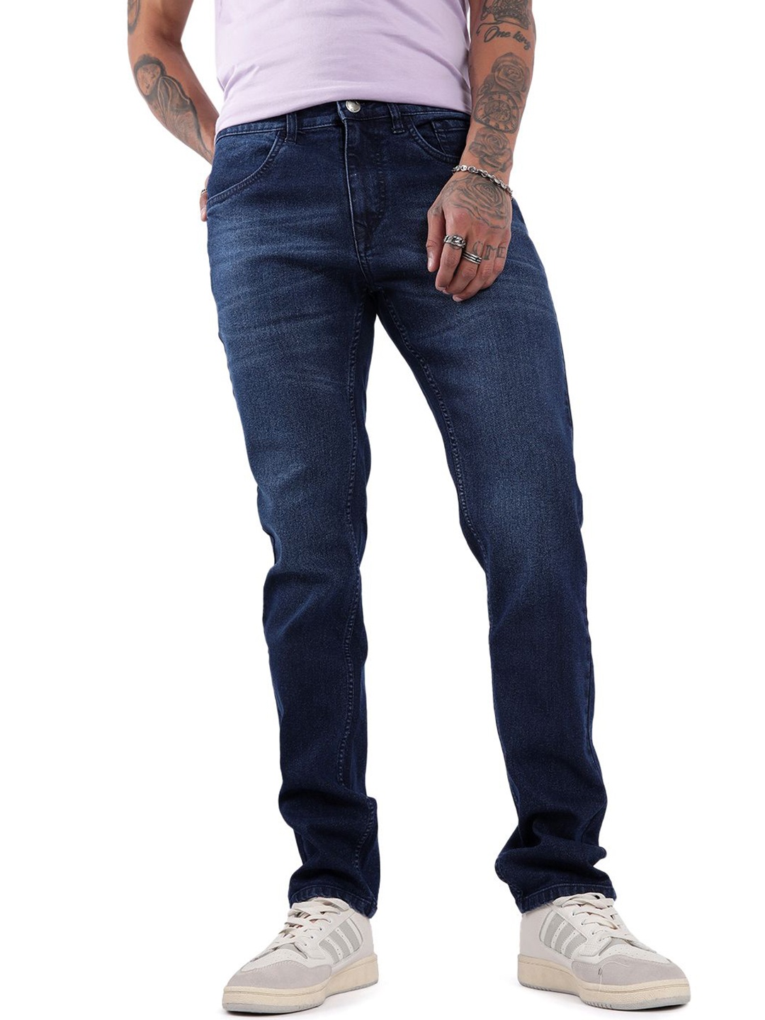 

WROGN Men Comfort Slim Fit Light Fade Jeans, Blue