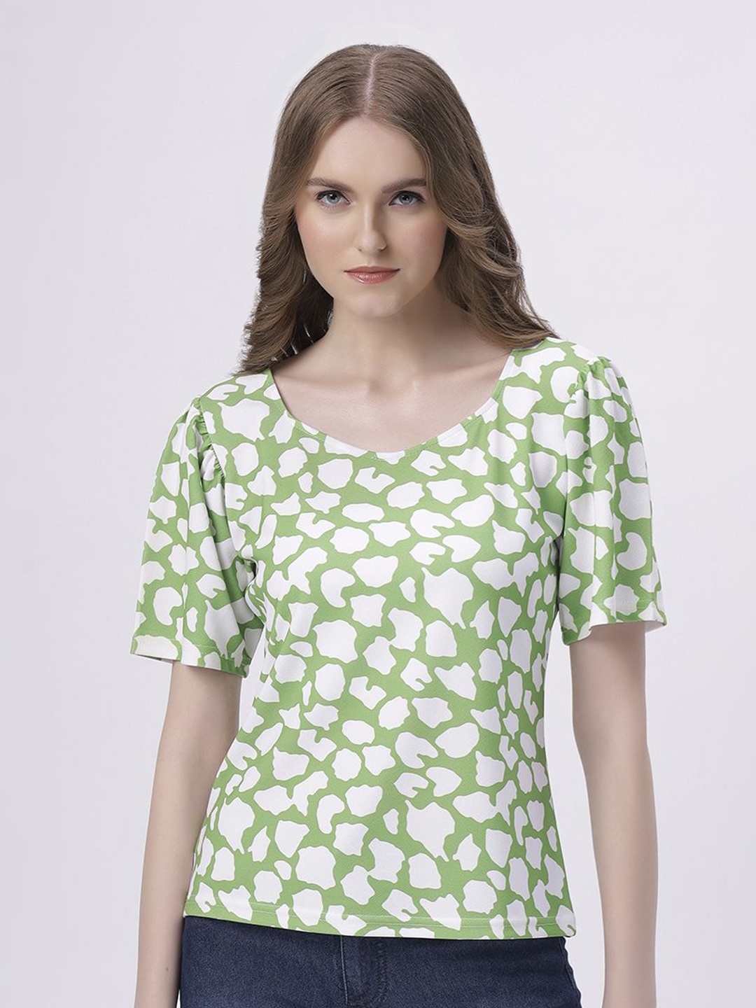 

BABA YAGA Print Top, Green