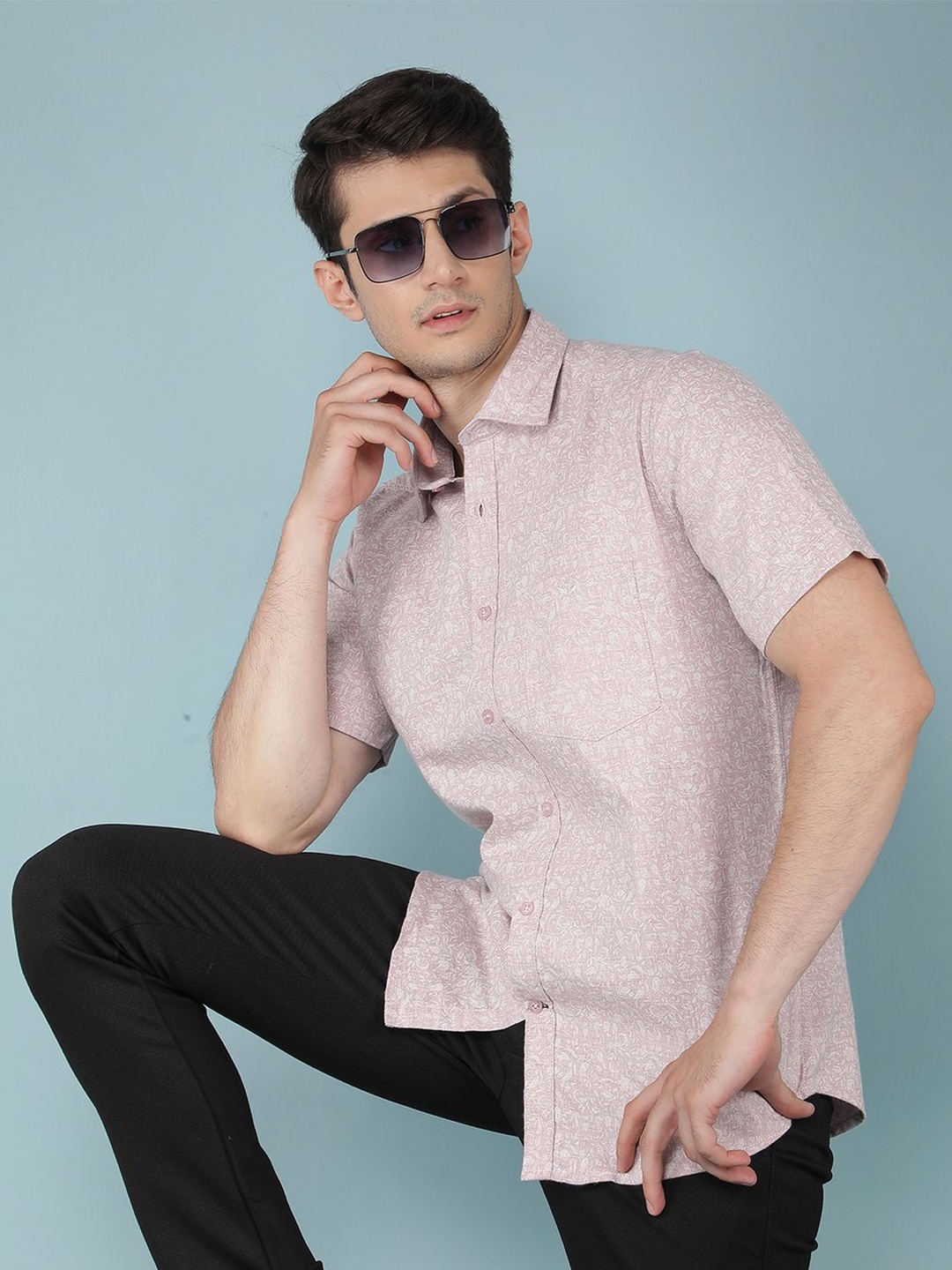 

Crimsoune Club Men Classic Slim Fit Opaque Casual Shirt, Purple