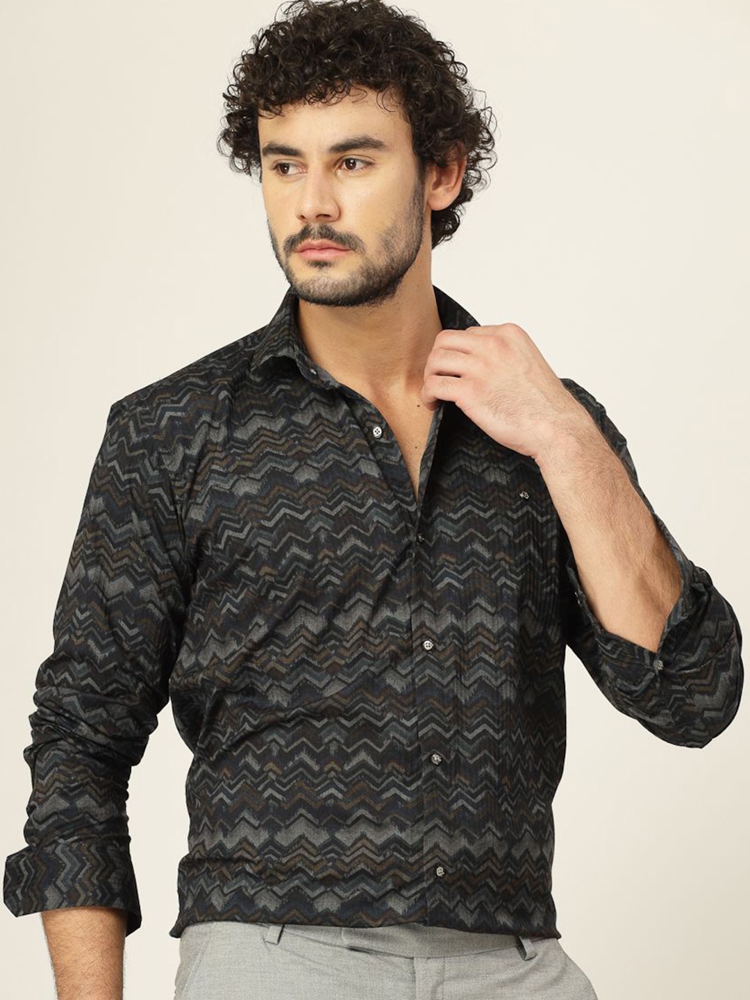 

JADEBERRY Men Classic Slim Fit Opaque Printed Formal Shirt, Green