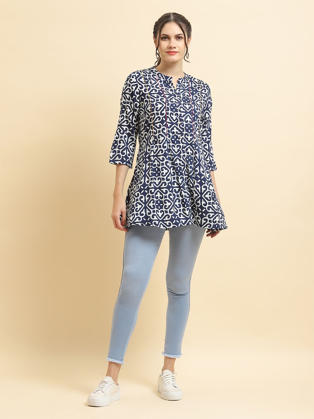 

Shree Liva Mandarin Collar Printed Tunic, Navy blue
