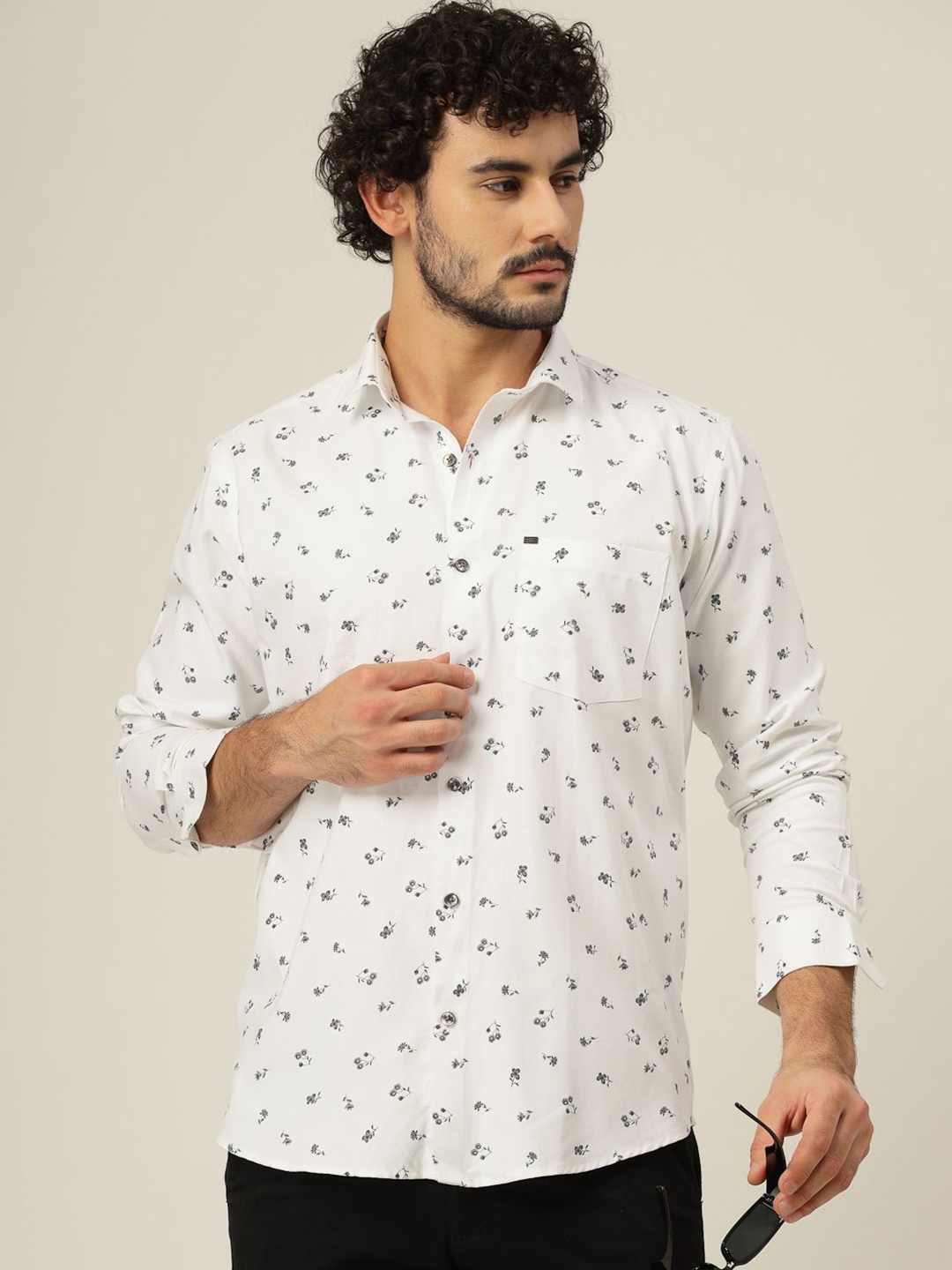 

JADEBERRY Men Classic Slim Fit Opaque Printed Casual Shirt, White