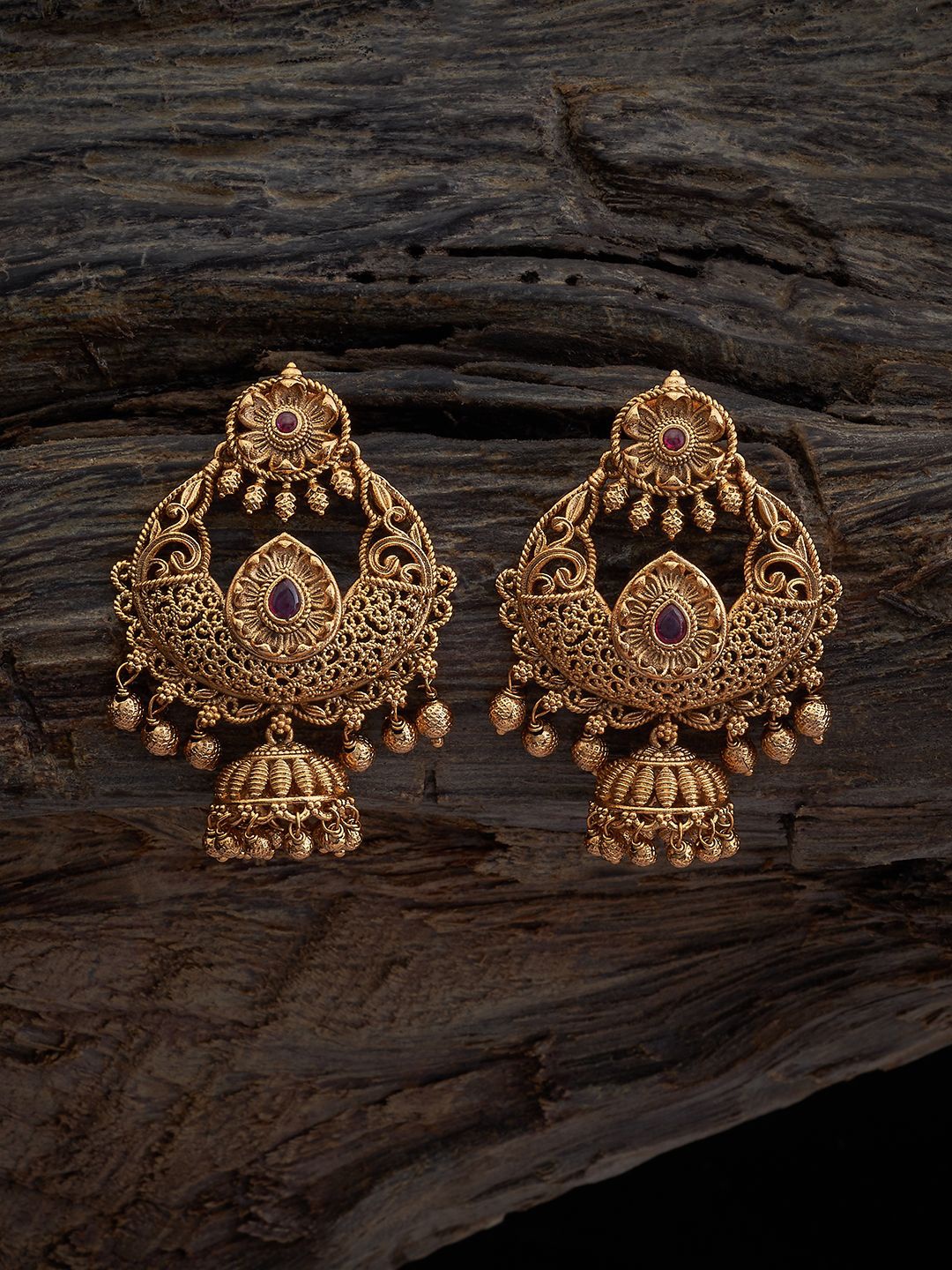 

Kushal's Fashion Jewellery Gold-Plated Circular Chandbalis Earrings