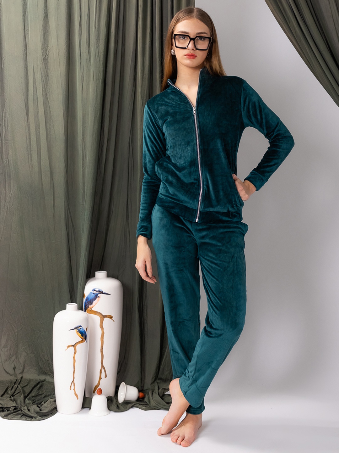 

ELEVENS HEAVEN Women Velvet Finish Night suit, Teal