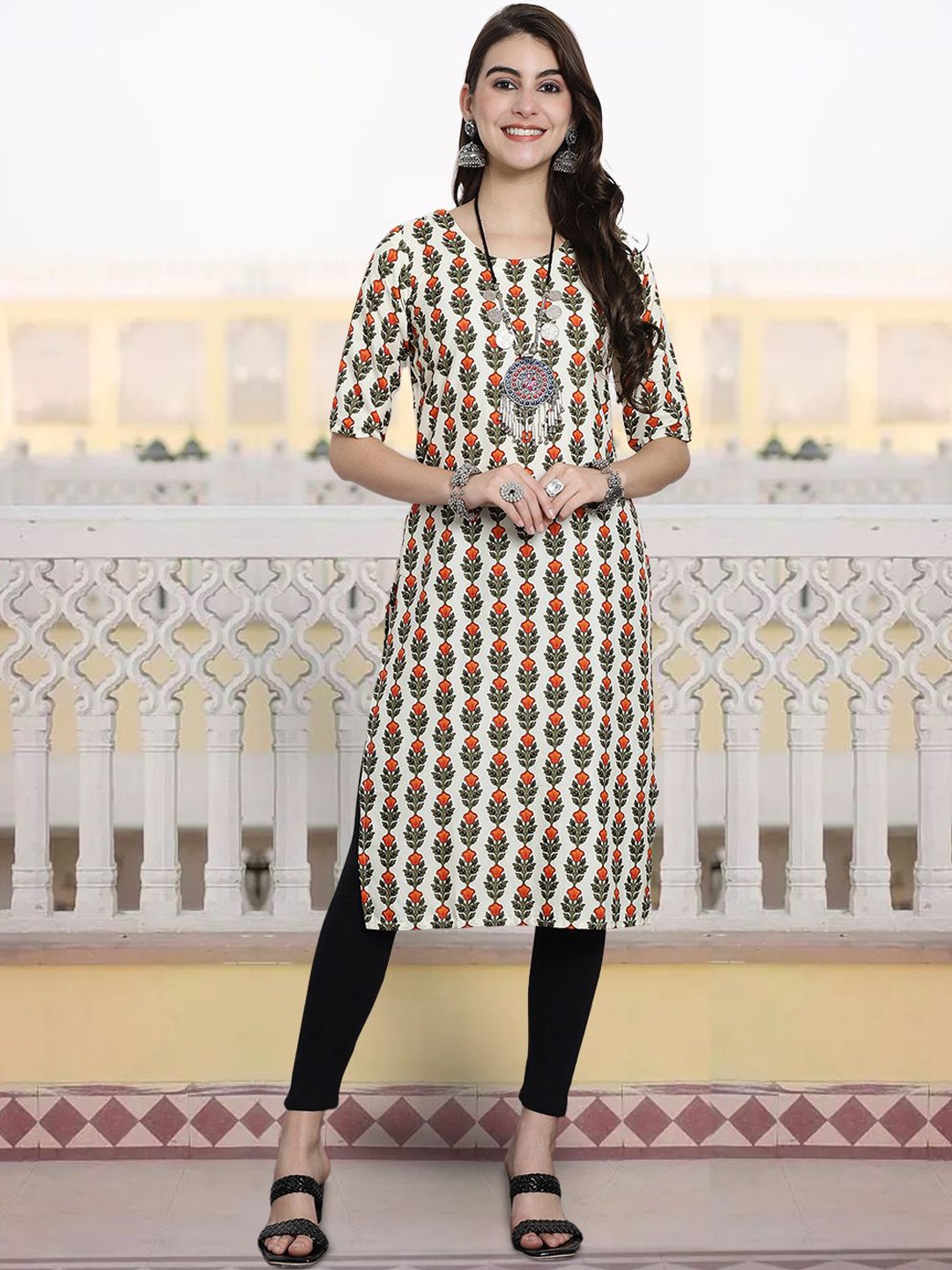 

7Threads Women Ethnic Motifs Printed Sequinned Floral Crepe Kurta, Multi