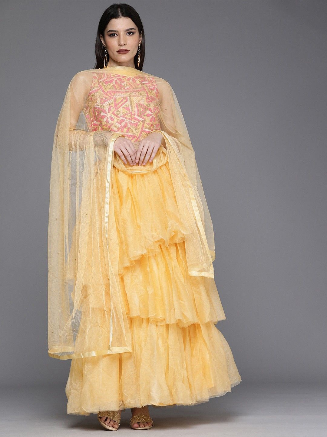 

Fabcartz Embroidered Thread Work Semi-Stitched Lehenga & Unstitched Blouse With Dupatta, Beige