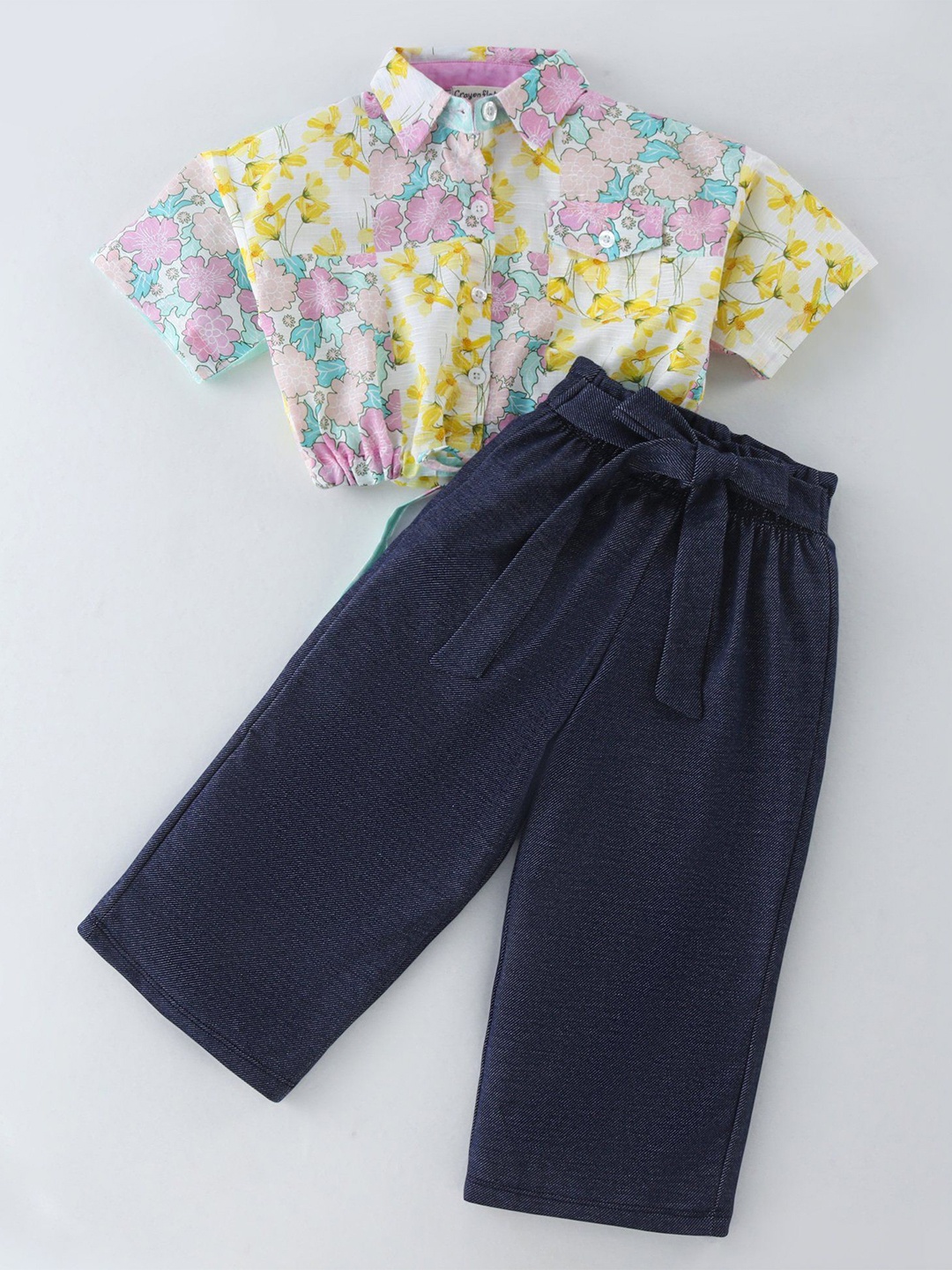 

CrayonFlakes Girls Printed T-shirt with Trousers, Off white