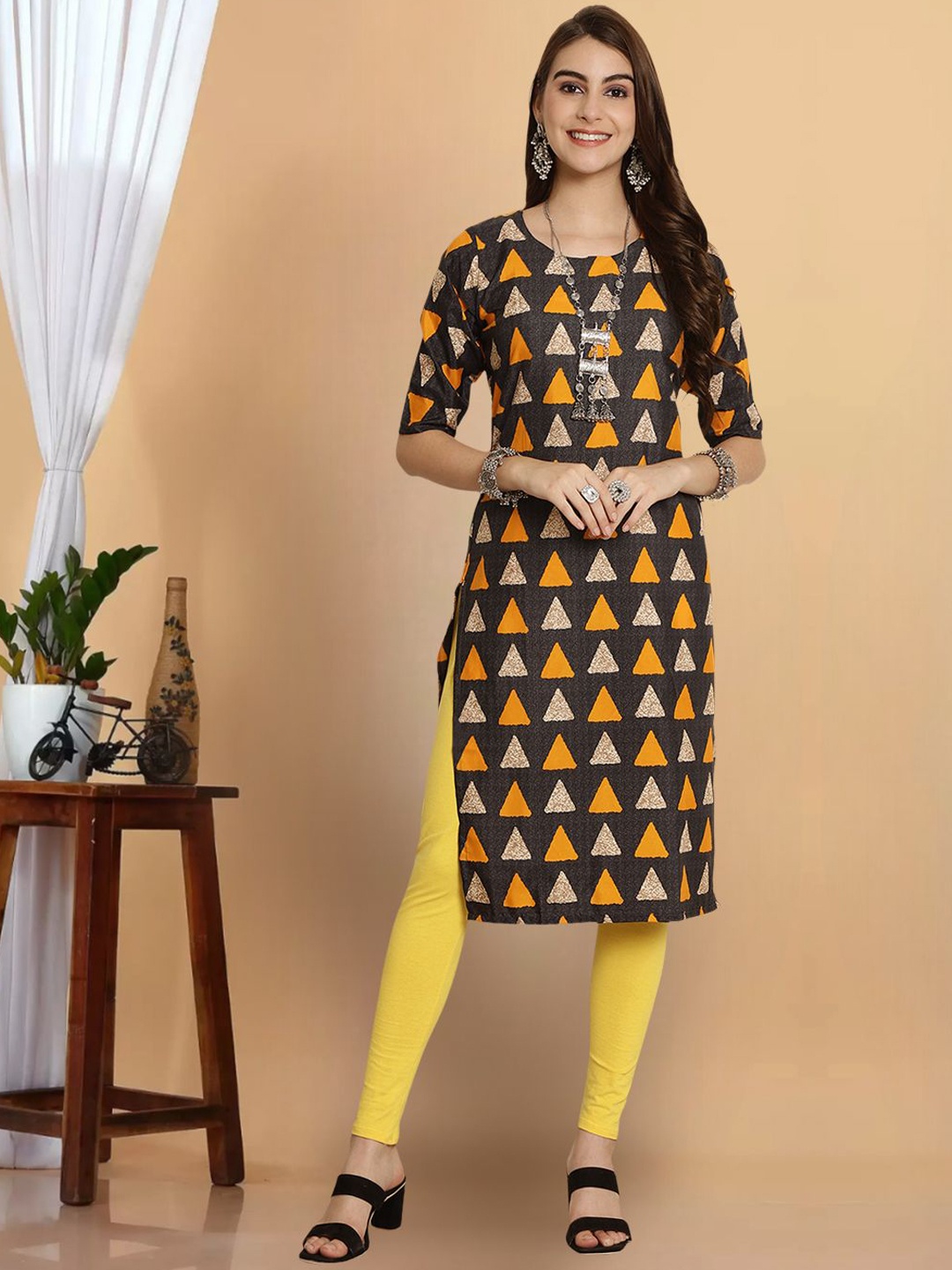 

7Threads Women Printed Flared Sleeves Thread Work Floral Crepe Kurta, Multi