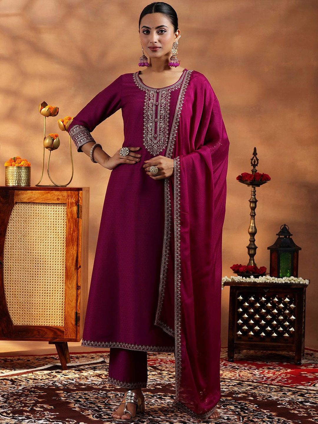 

Libas Floral Yoke Design Zari Regular A Line Kurta with Trousers & Dupatta, Maroon