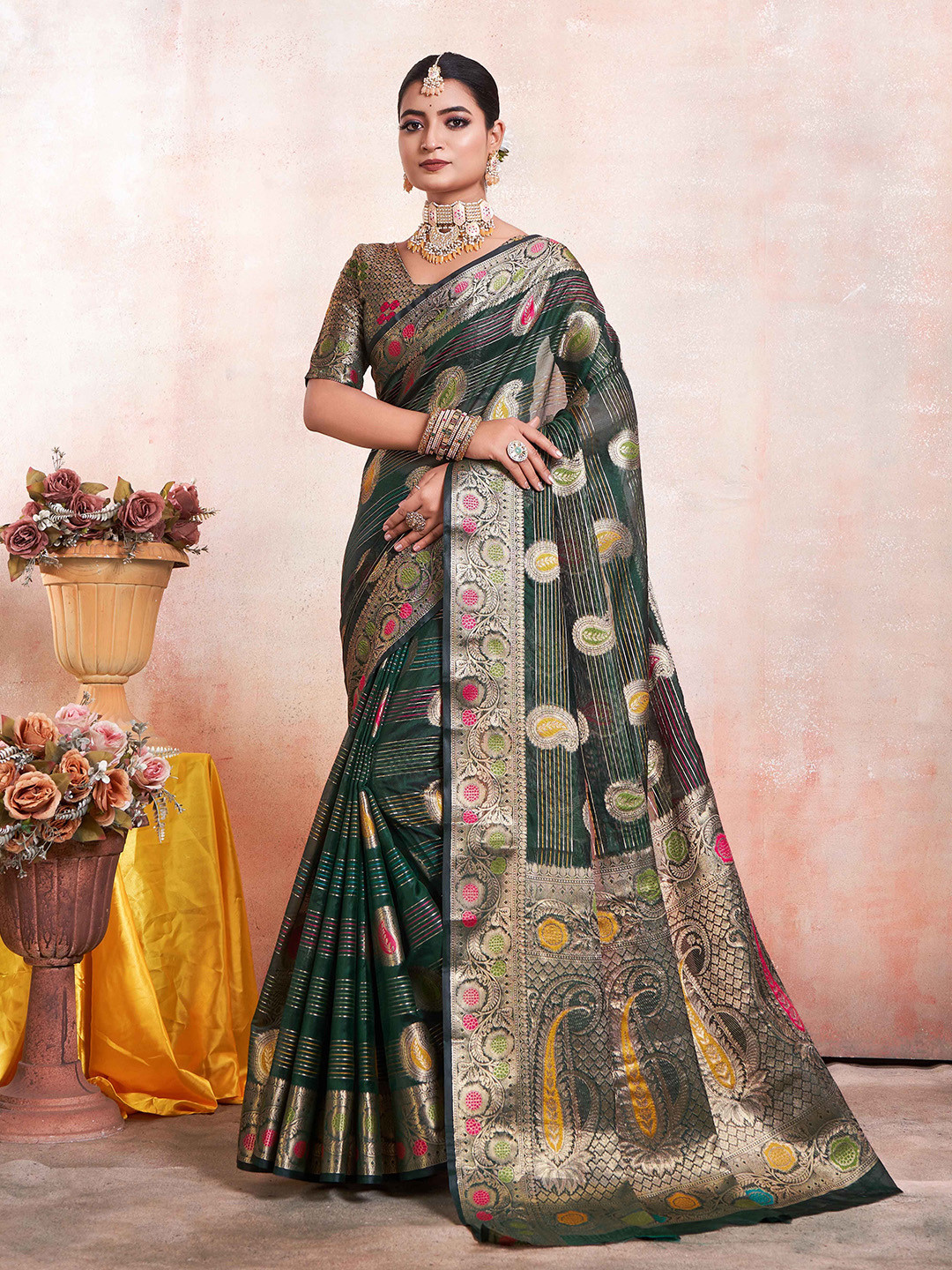 

KALINI Woven Design Zari Organza Kanjeevaram Saree, Green