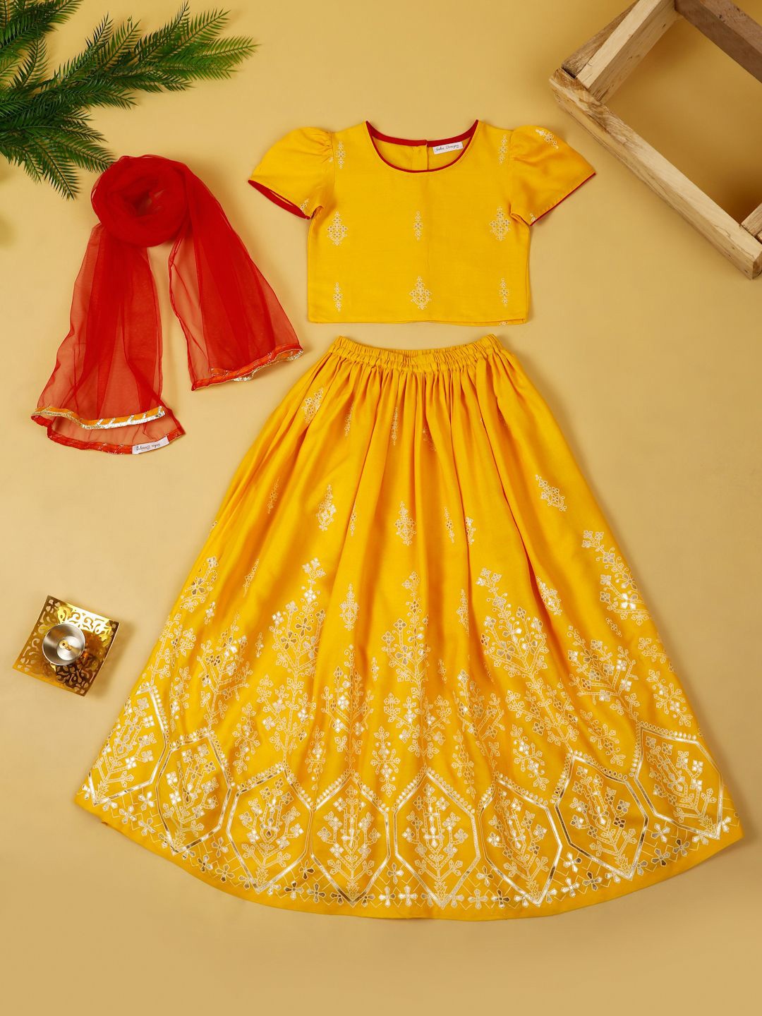 

SAKA DESIGNS Girls Embellished Ready to Wear Lehenga & Blouse With Dupatta, Yellow