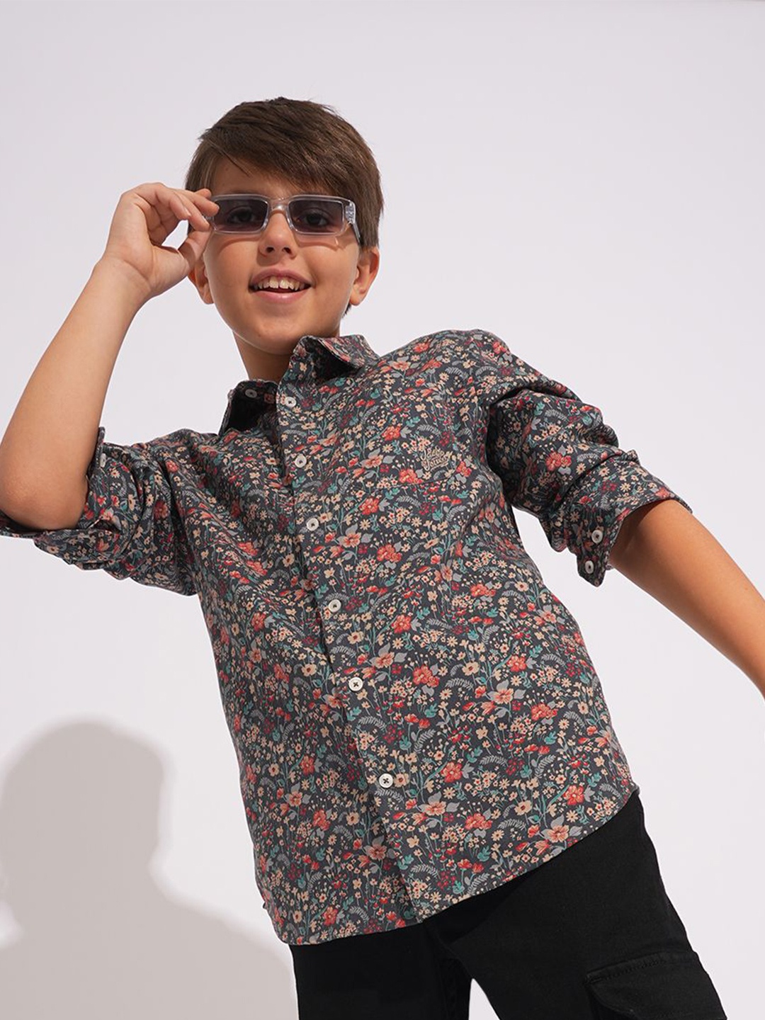 

Jack & Jones Junior Boys Floral Opaque Printed Casual Shirt, Grey