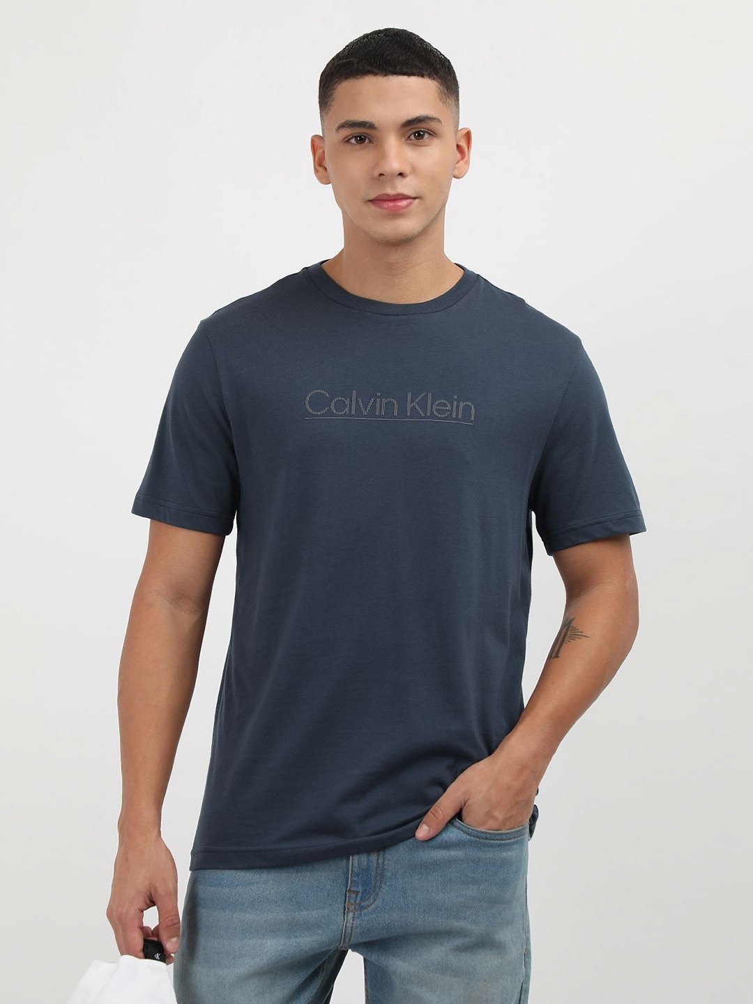 

Calvin Klein Jeans Men Typography Printed T-shirt, Blue