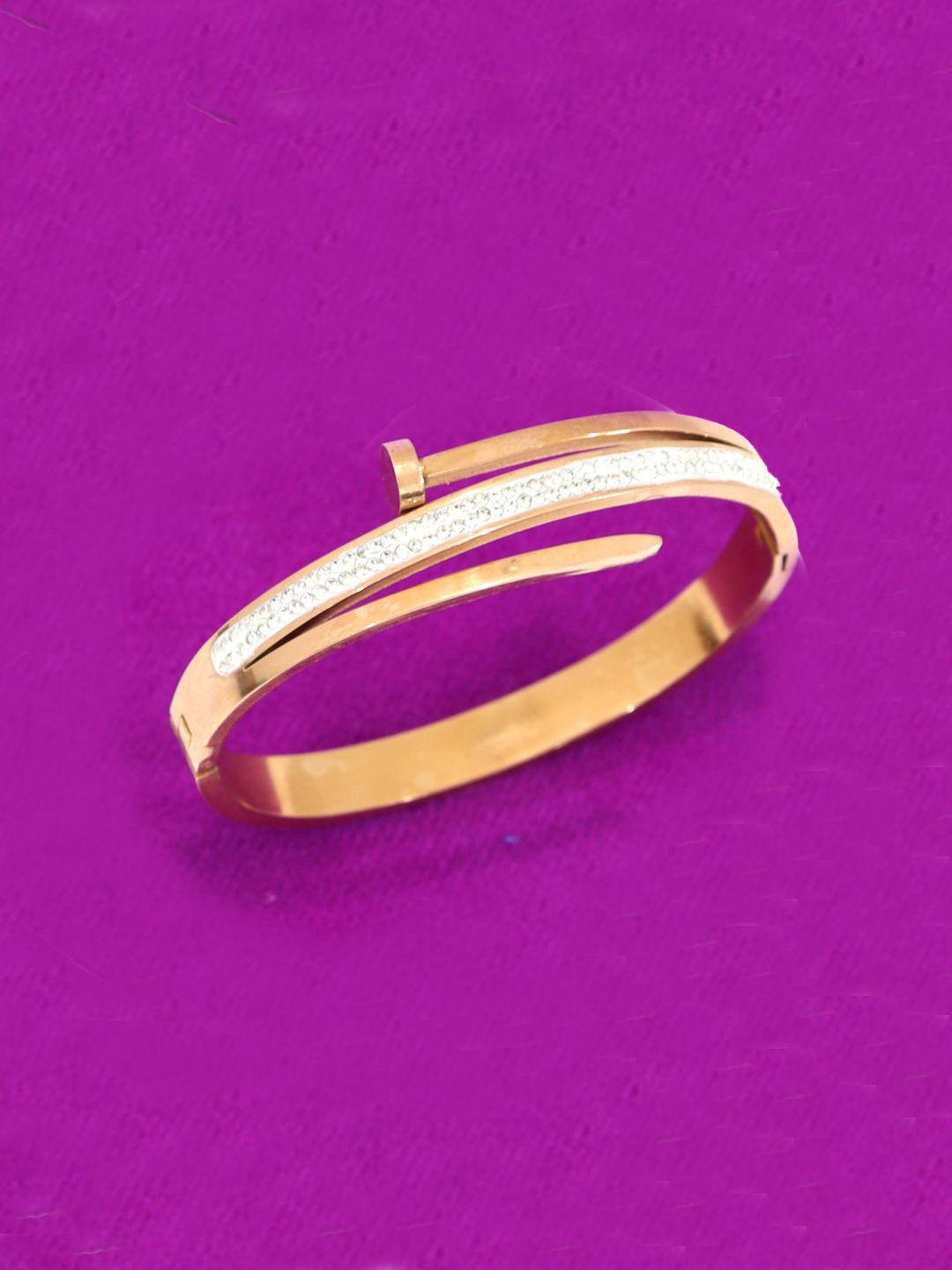 

VAGHBHATT Women American Diamond Antique Gold-Plated Bangle-Style Bracelet