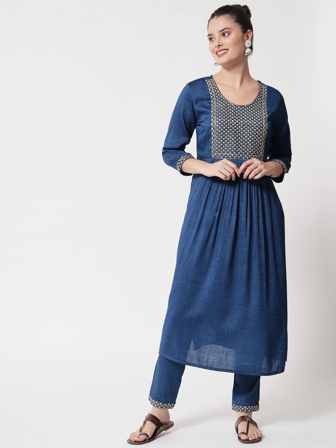 

G4Girl Women Floral Embroidered Regular Kurta with Trousers, Blue