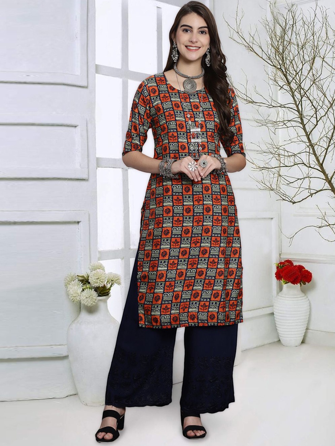 

7Threads Women Geometric Printed Thread Work Floral Crepe Kurta, Multi