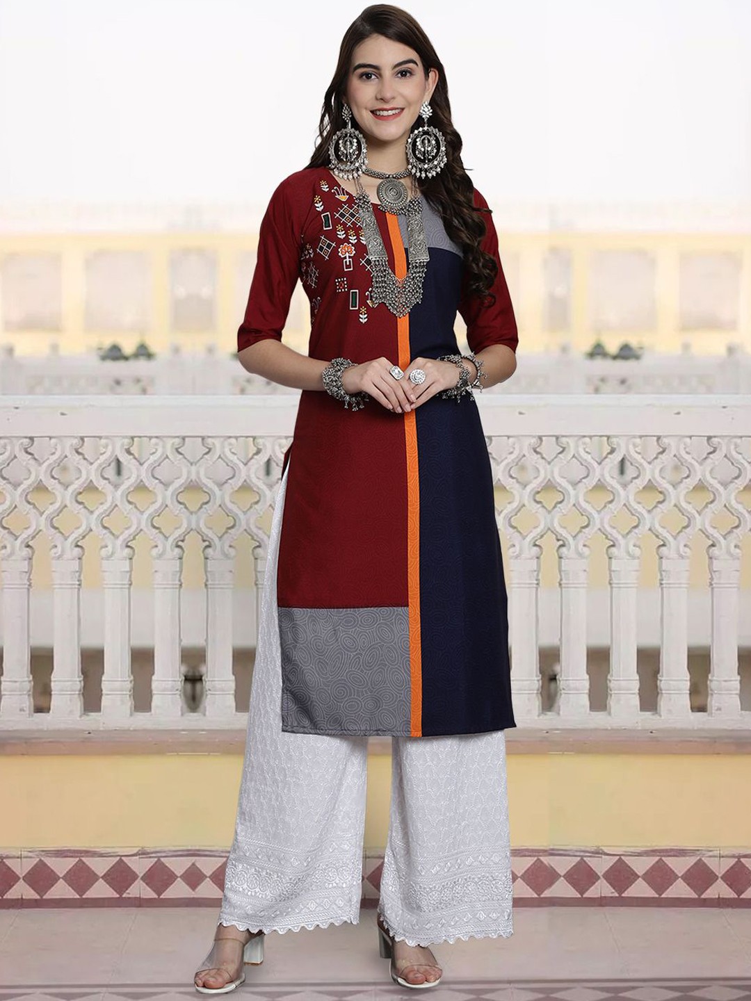 

7Threads Women Ethnic Motifs Printed Sequinned Floral Crepe Kurta, Multi
