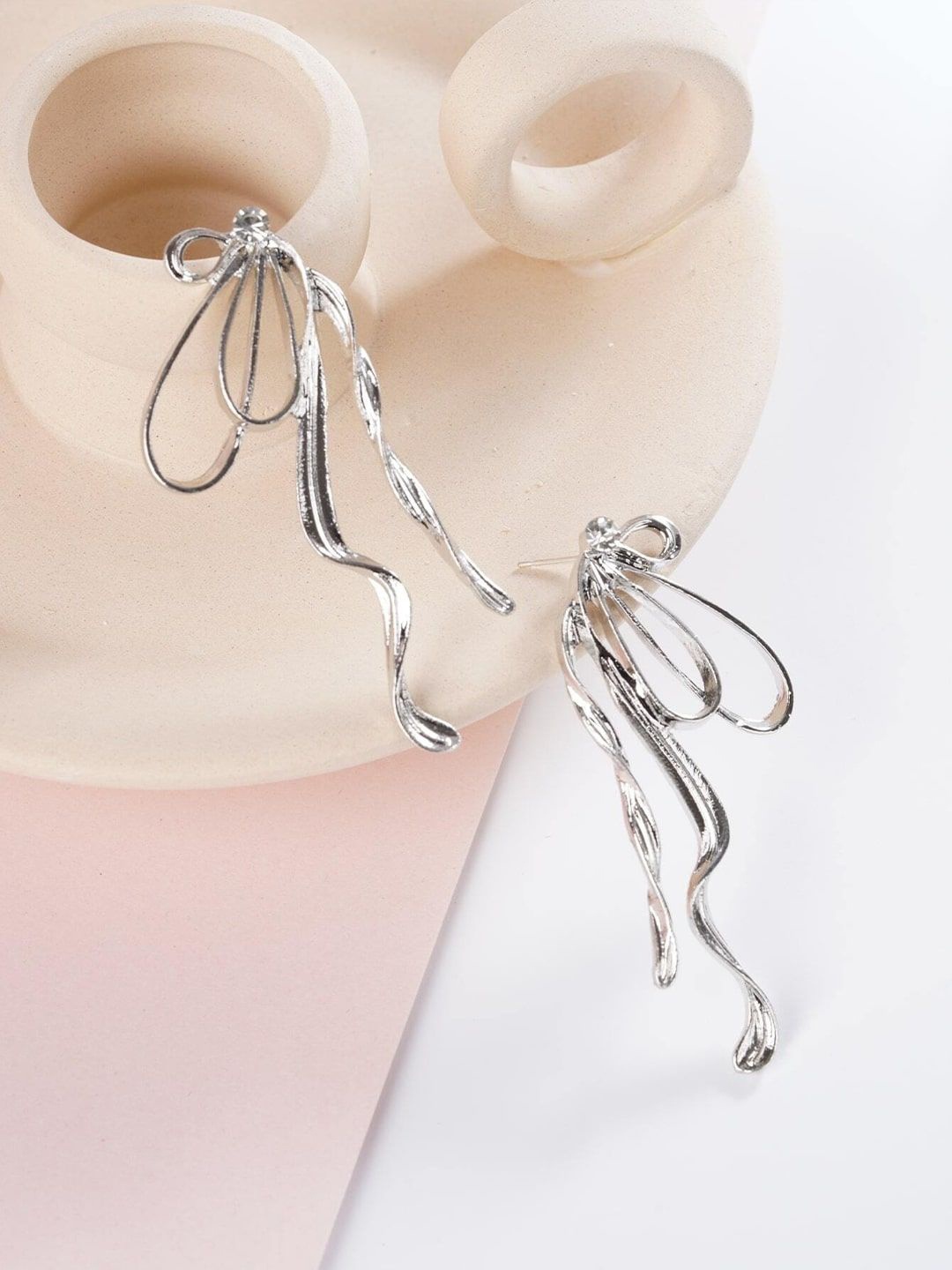 

KRENOZ Classic Hoop Earrings, Silver