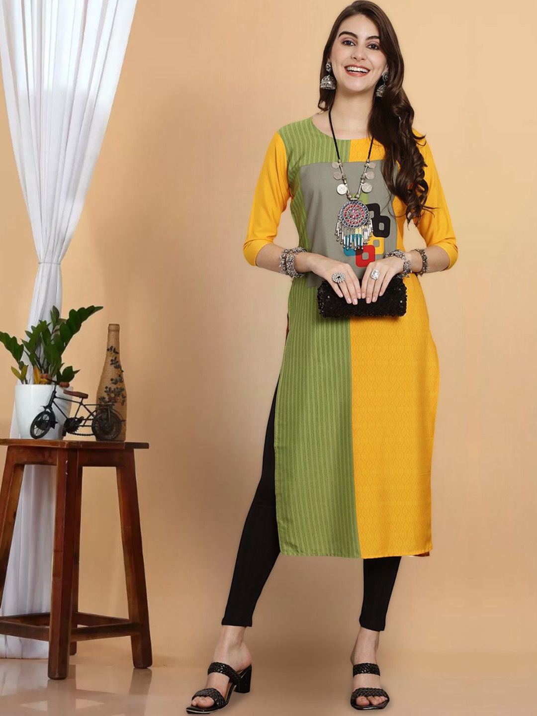 

7Threads Women Floral Embroidered Flared Sleeves Thread Work Floral Crepe Anarkali Kurta, Multi