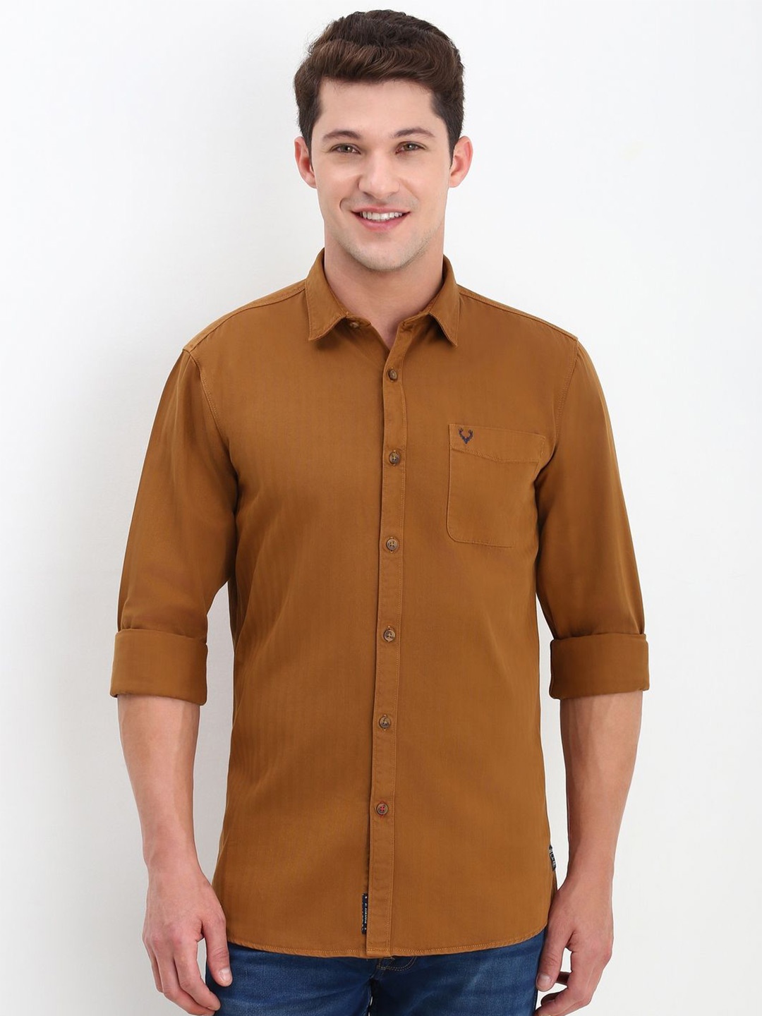 

Allen Solly Men Custom Opaque Casual Shirt, Brown