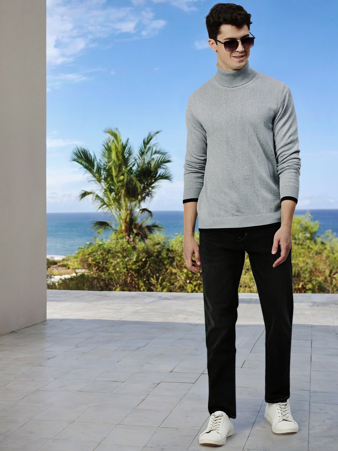 

Mast & Harbour Men Grey Melange Solid Pullover