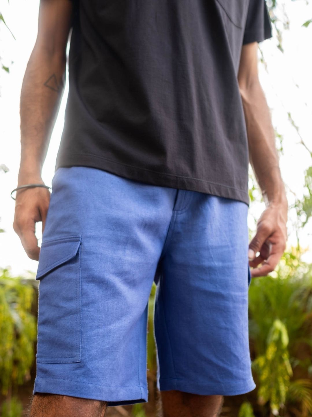 

Creatures of Habit Men Cargo Shorts, Blue