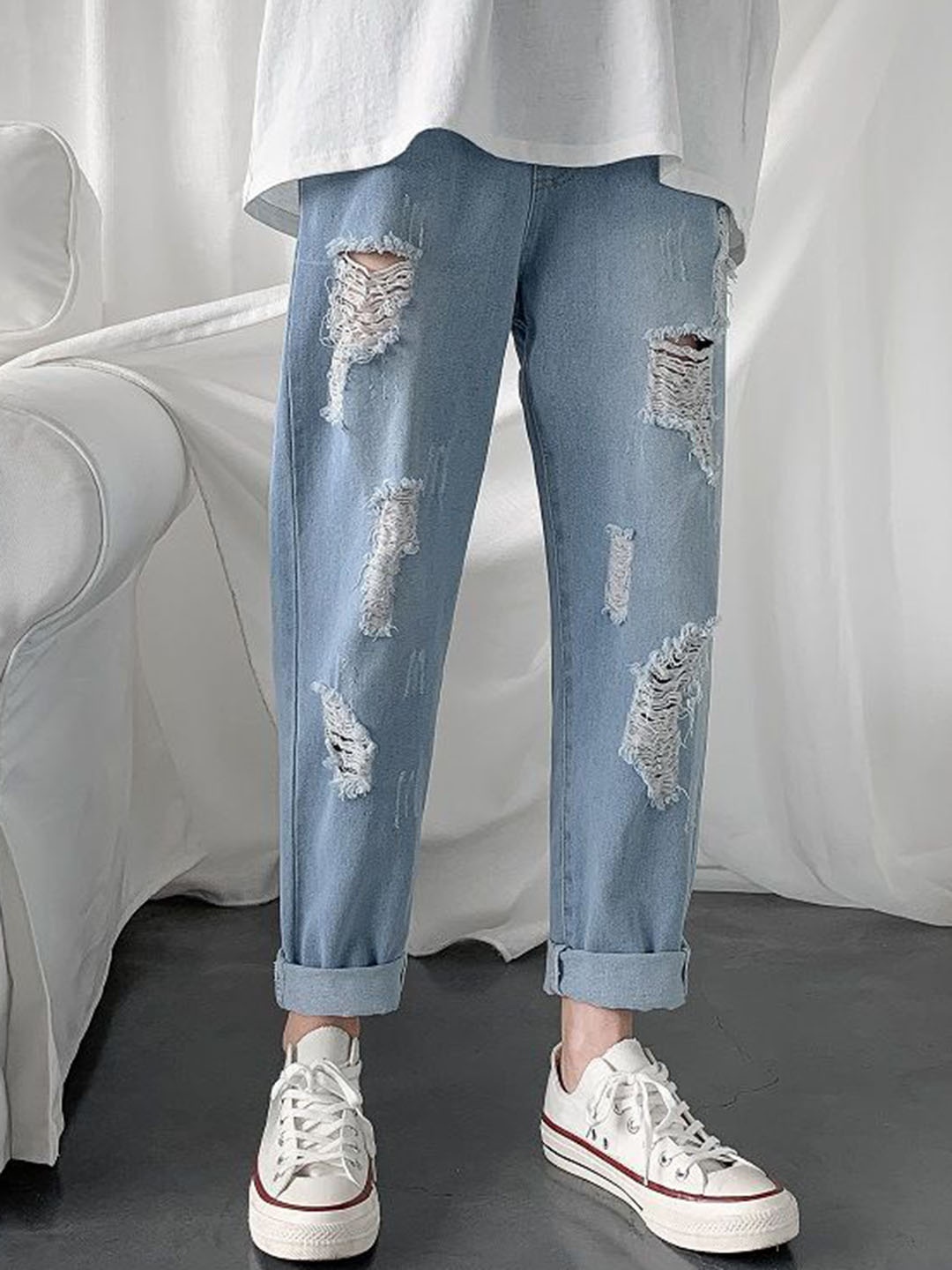 

StyleCast Men Highly Distressed Light Fade Jeans, Blue