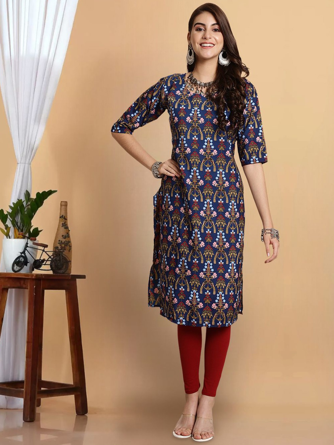 

7Threads Women Floral Printed Flared Sleeves Thread Work Floral Crepe Kurta, Multi