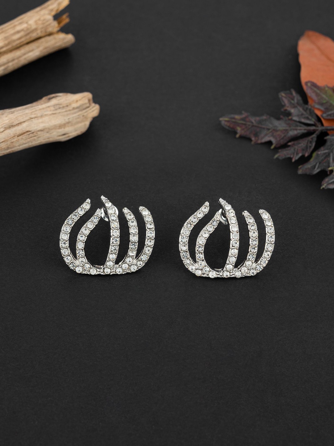 

E2O Contemporary Studs Earrings, Silver