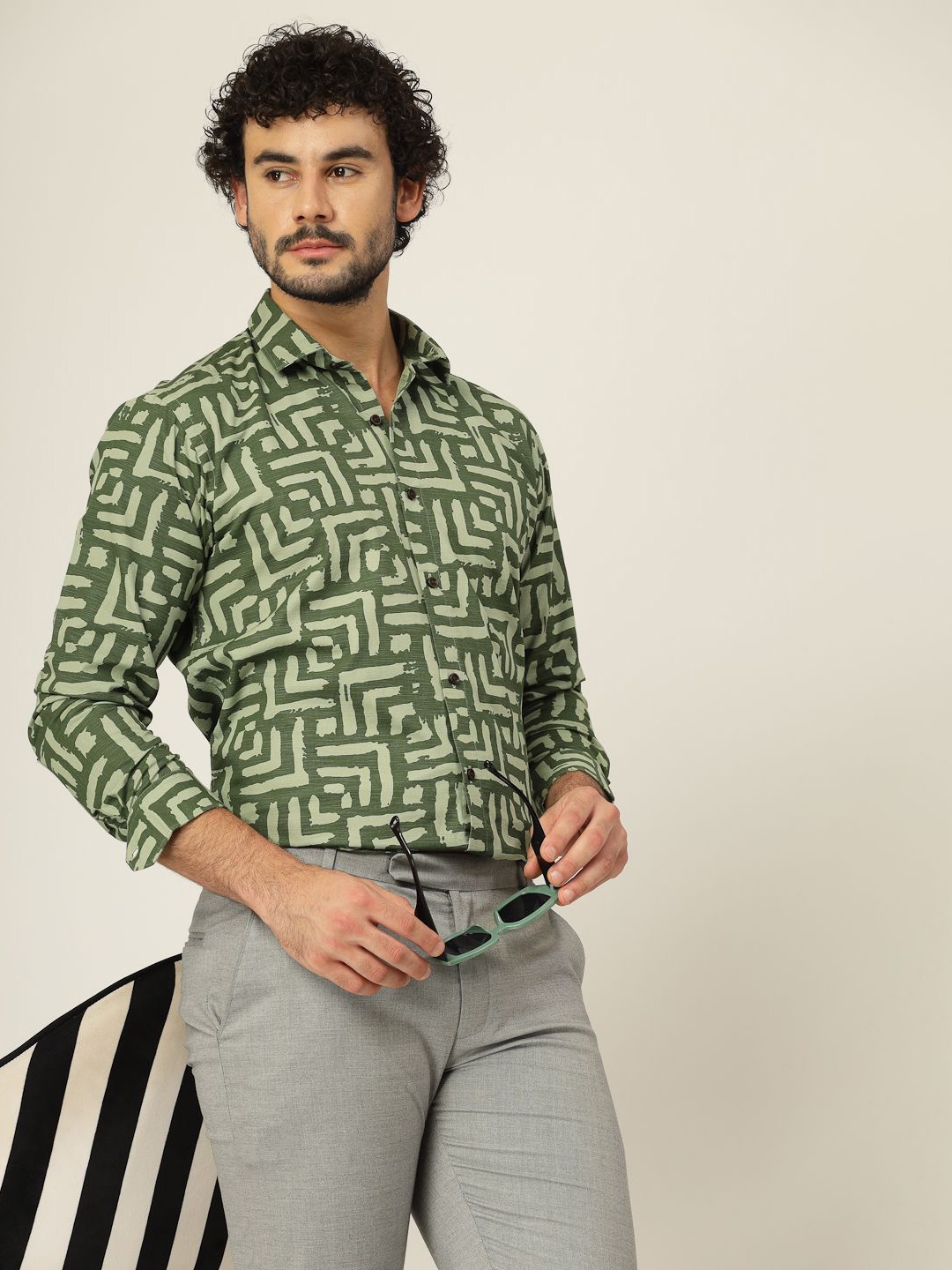 

JADEBERRY Men Classic Slim Fit Opaque Printed Party Shirt, Green