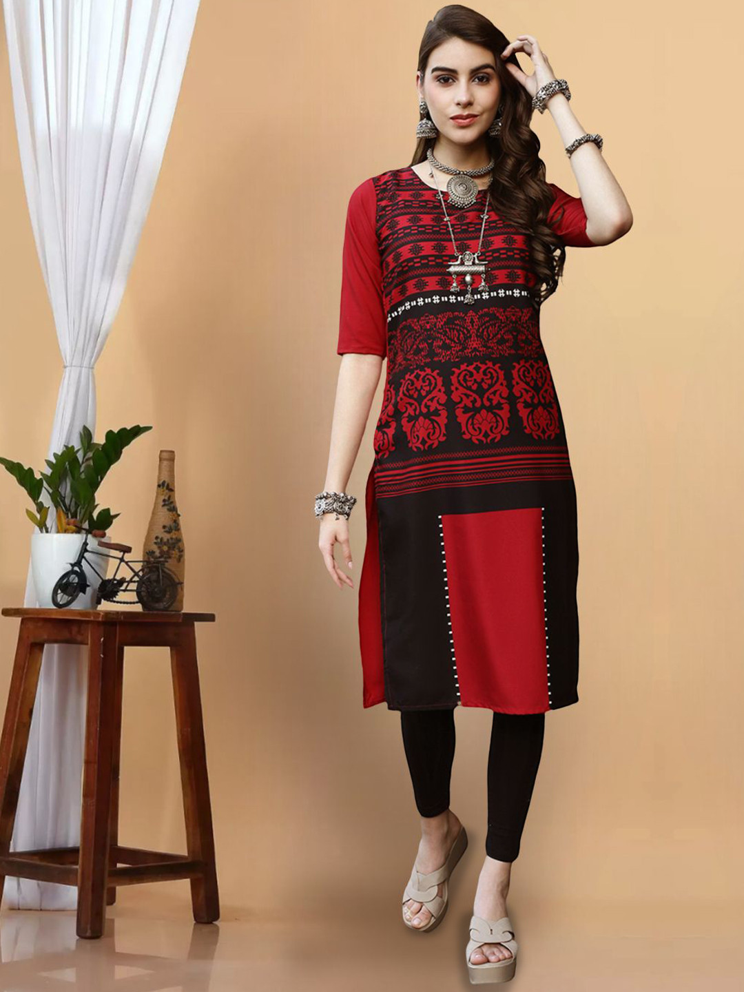

7Threads Women Floral Printed Flared Sleeves Thread Work Floral Crepe Kurta, Multi