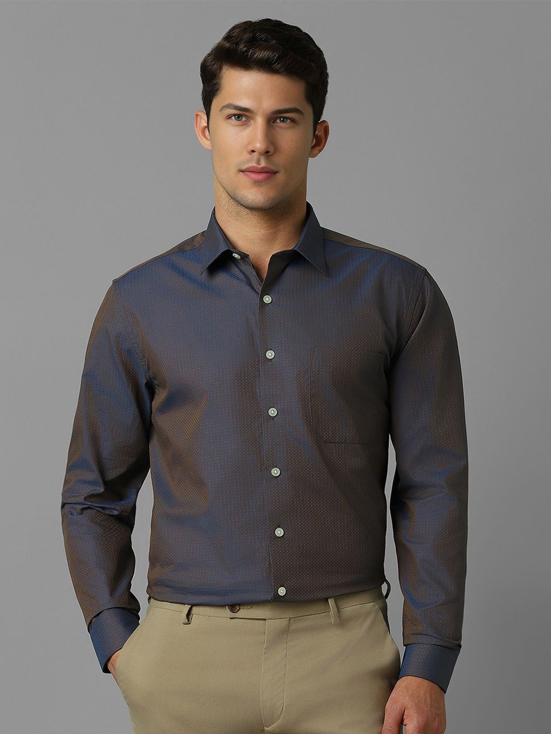 

Louis Philippe Men Slim Fit Opaque Formal Shirt, Brown