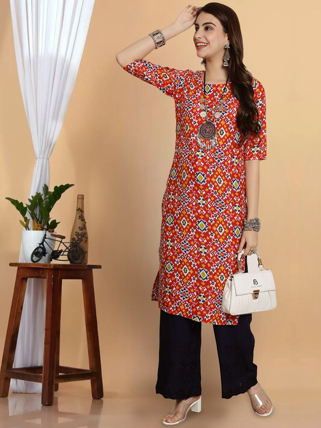 

7Threads Women Printed Thread Work Floral Crepe Kurta, Multi