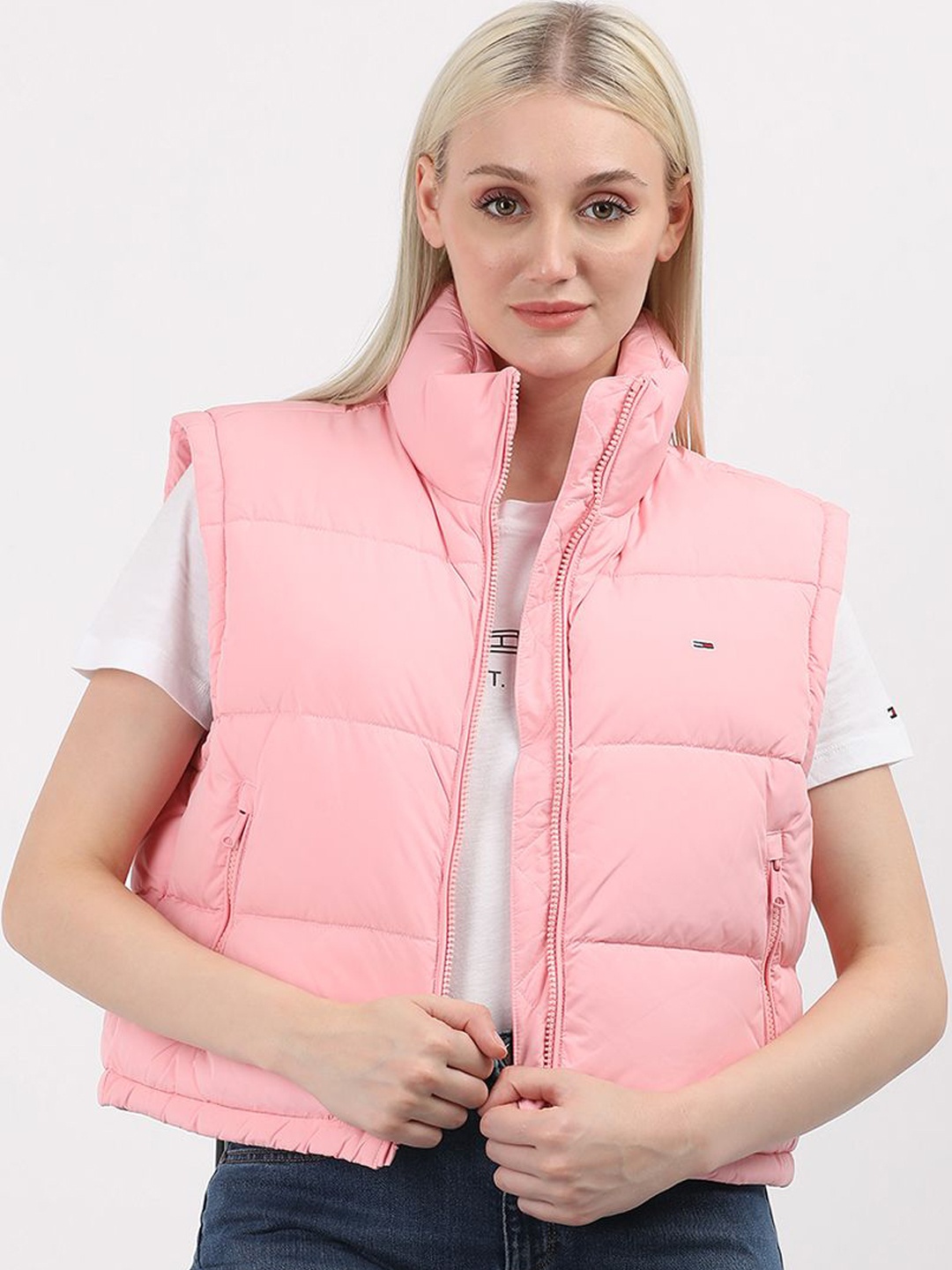 

Tommy Hilfiger Women Geometric Crop Padded Jacket, Pink