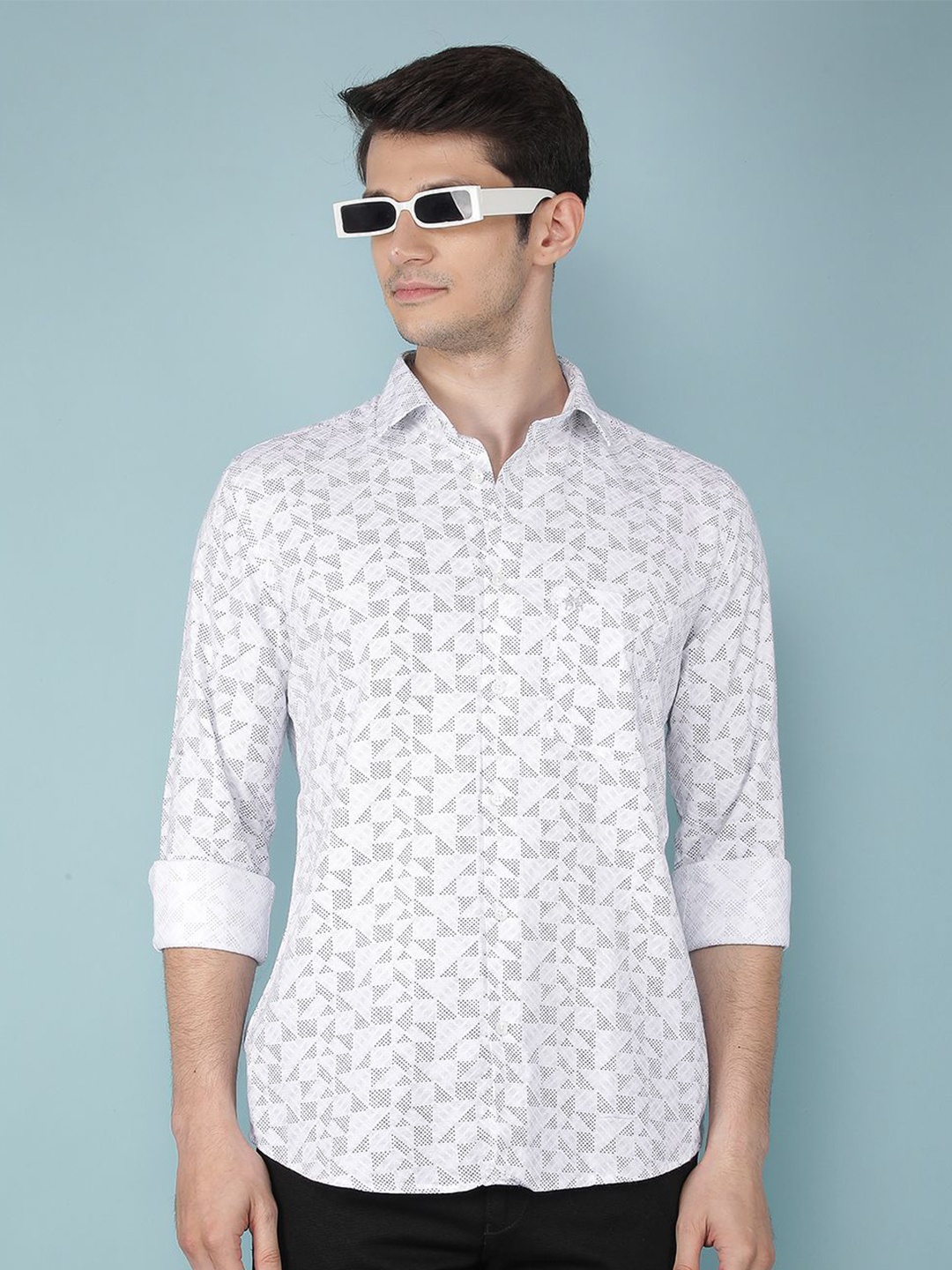 

Crimsoune Club Men Classic Slim Fit Floral Opaque Printed Casual Shirt, White